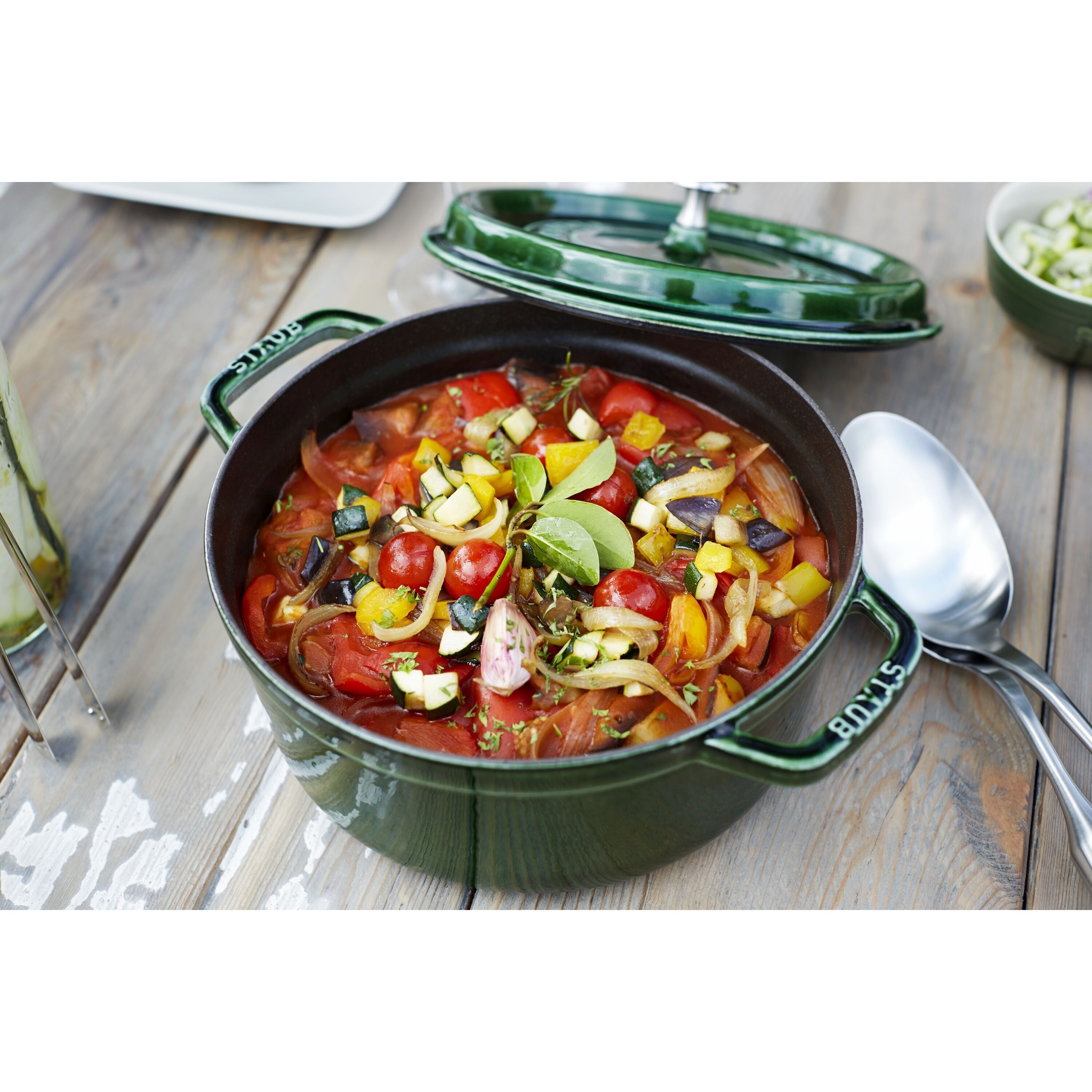STAUB La Cocotte 6.75 L Cast Iron Round Cocotte, Basil-Green-Cookware-DECOROLALA