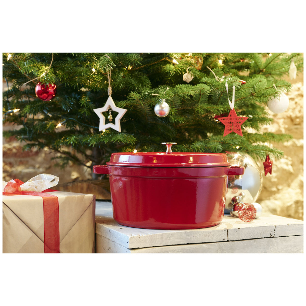 STAUB La Cocotte 6.75 L Cast Iron Round Cocotte, Cherry (Visual Imperfections - B STOCK)-n/a-DECOROLALA