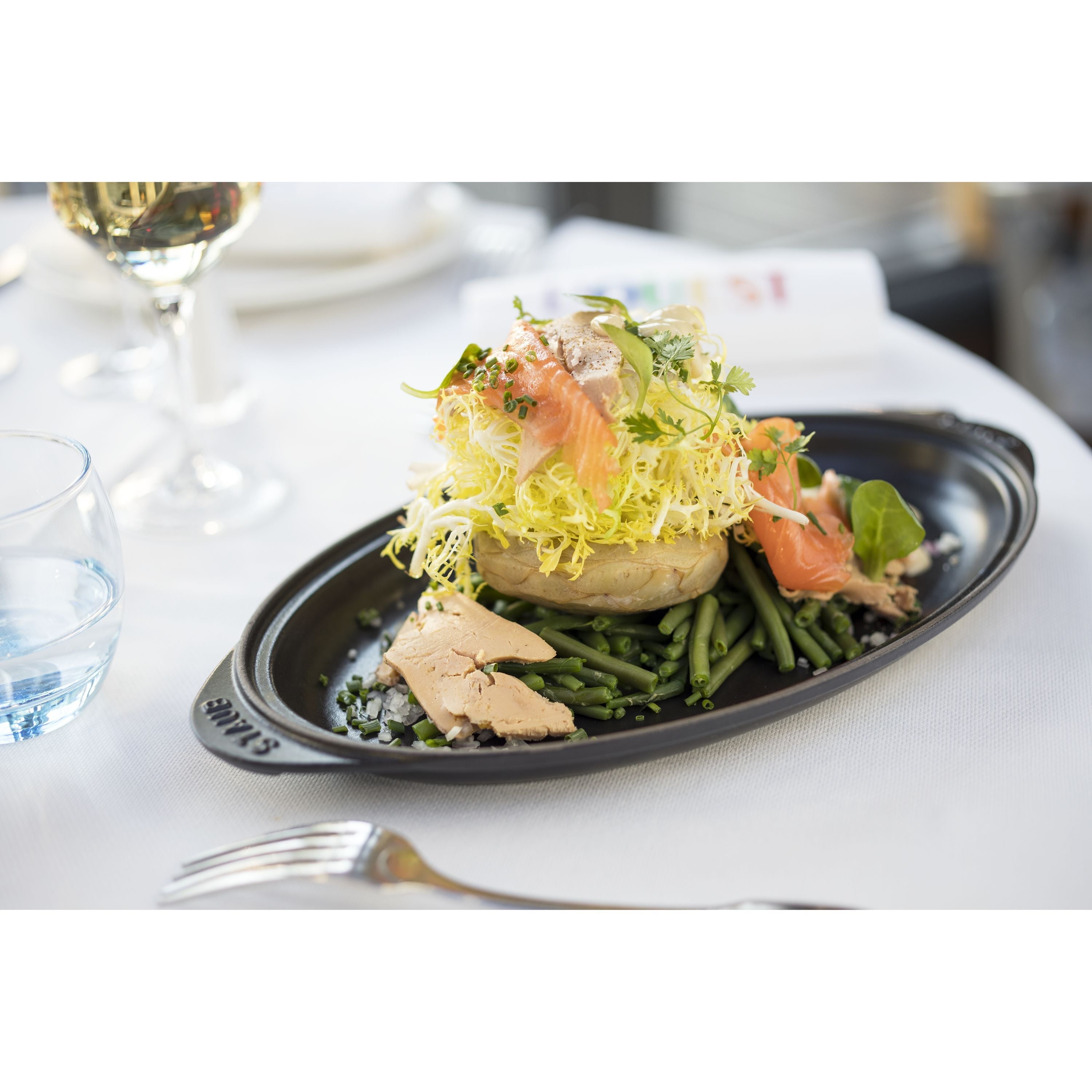 STAUB Specialities 700 ml Cast Iron Oval Oven Dish With Lid, Black-n/a-DECOROLALA