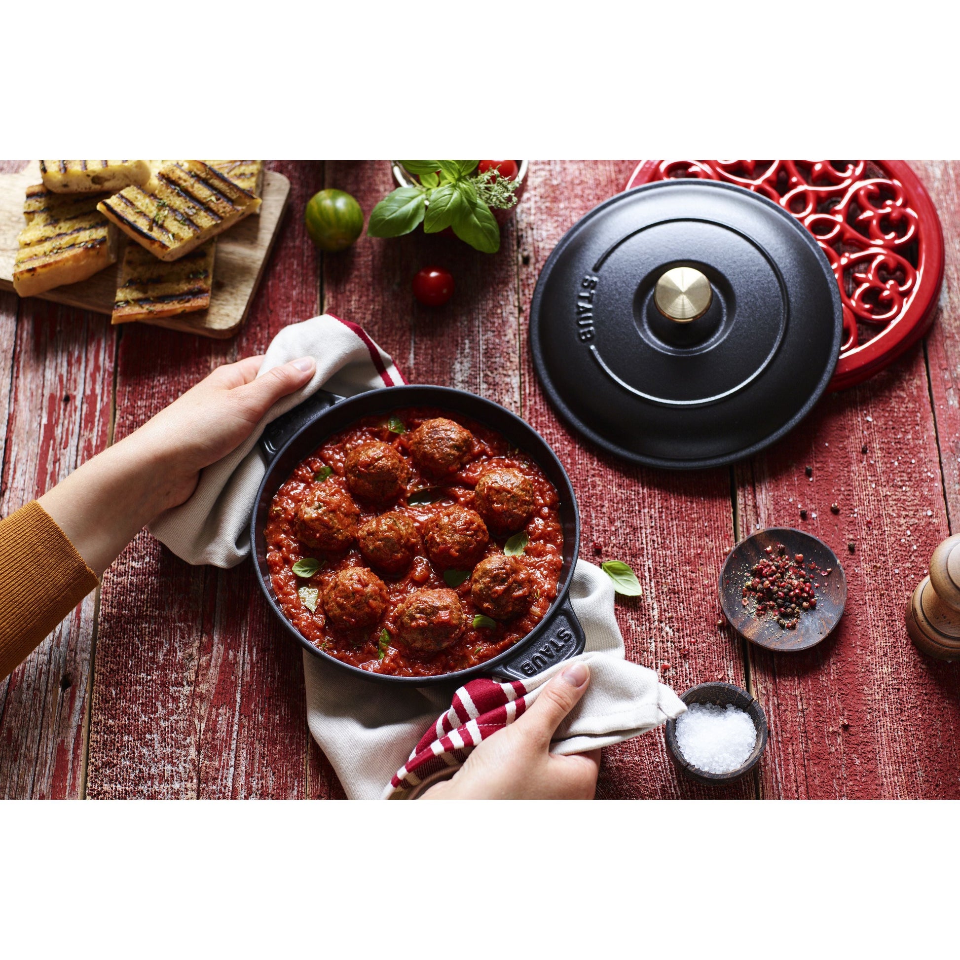STAUB Specialities 750 ml Cast Iron Round Oven Dish With Lid, Black-Bakeware-DECOROLALA