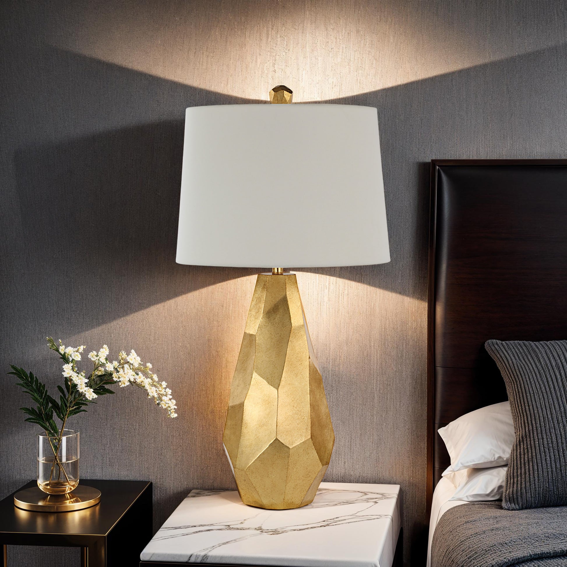 Sanae 33" Height Table Lamp, Gold-Table Lamp-DECOROLALA