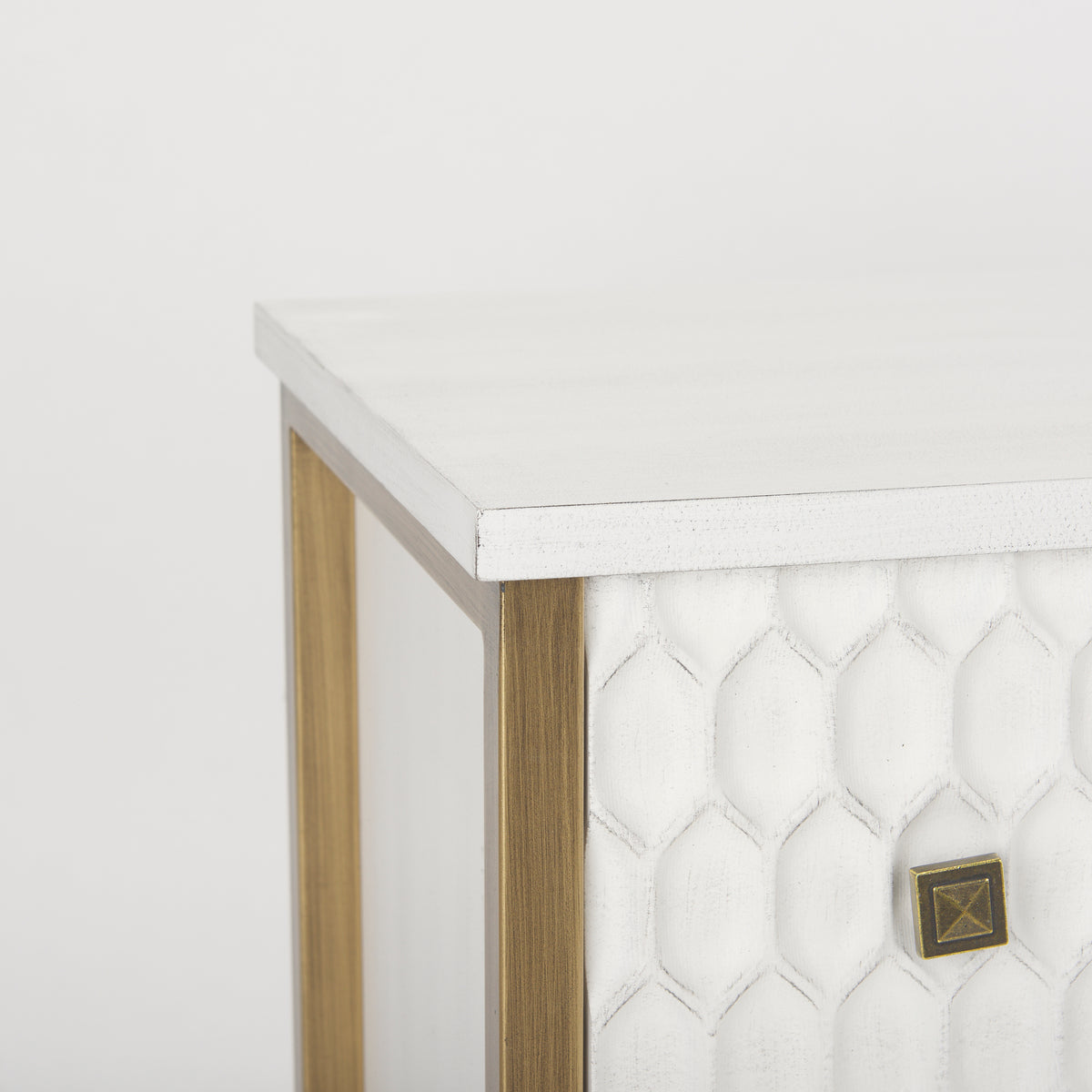 Savannah White Fir Veneer 3-Drawer Accent Cabinet-Accent Cabinets & Chests-DECOROLALA
