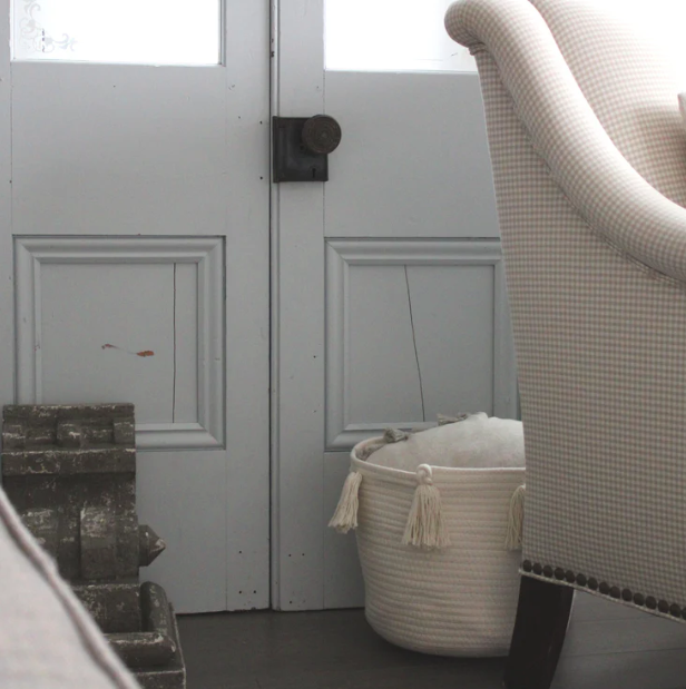 Set of 2 - Natural Tassel Basket - Medium-Basket-DECOROLALA