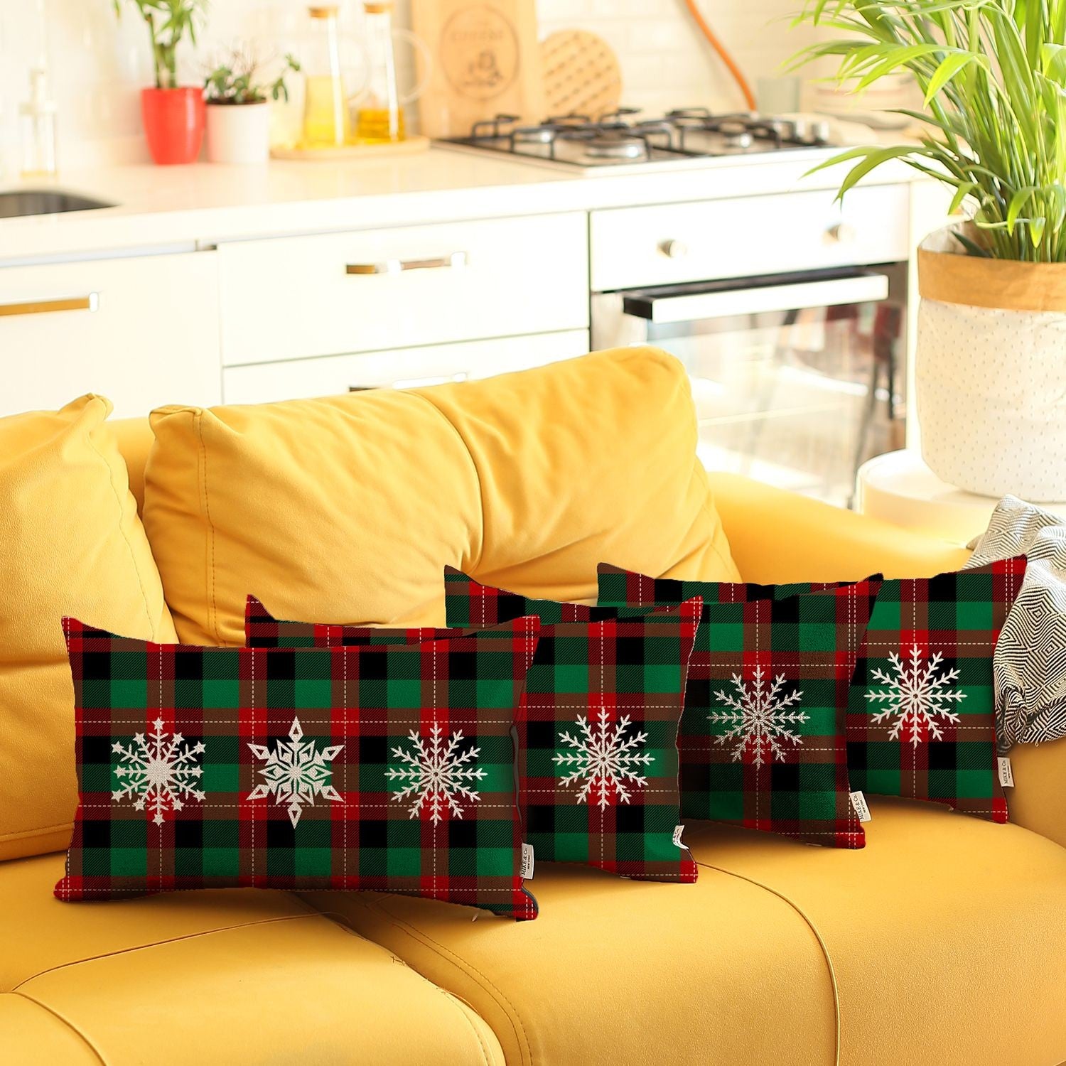 Set of 4 Christmas Snowflake Trio Plaid Lumbar Throw Pillows-Accent Throw Pillows-DECOROLALA