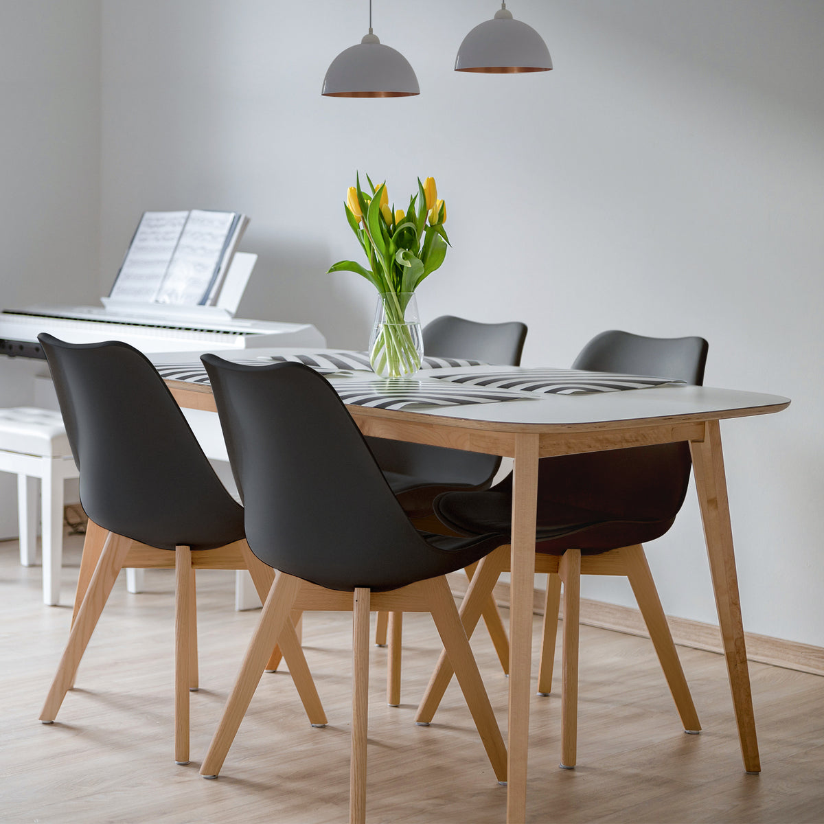 Set of 4 Dining Chairs Mid-Century Modern Shell PU Seat with Wooden Legs-Black-Dining Chairs-DECOROLALA