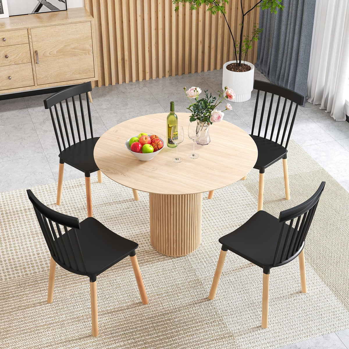 Set of 4 Windsor Dining Chairs with Spindle Backs and Curved Seats-Black-Dining Chairs-DECOROLALA