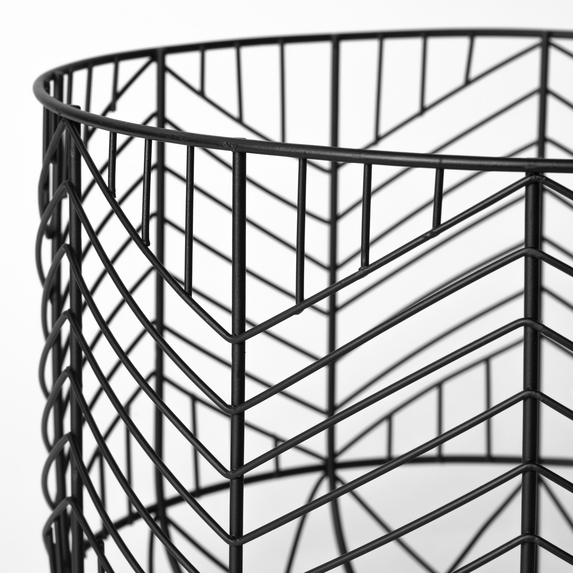 Set of Two Black Metal Tabletop Sculpture-Sculptures-DECOROLALA