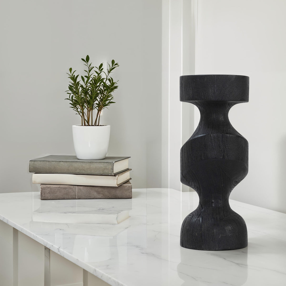 Severn Statue, Black-Decorative Statues-DECOROLALA