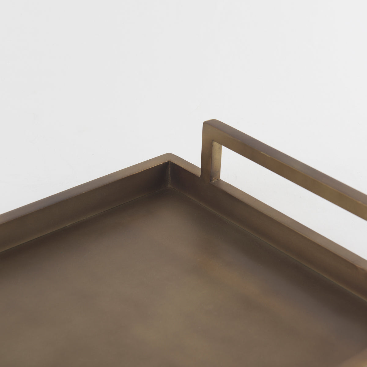 Shay Aluminium Tray - Medium-Trays-DECOROLALA