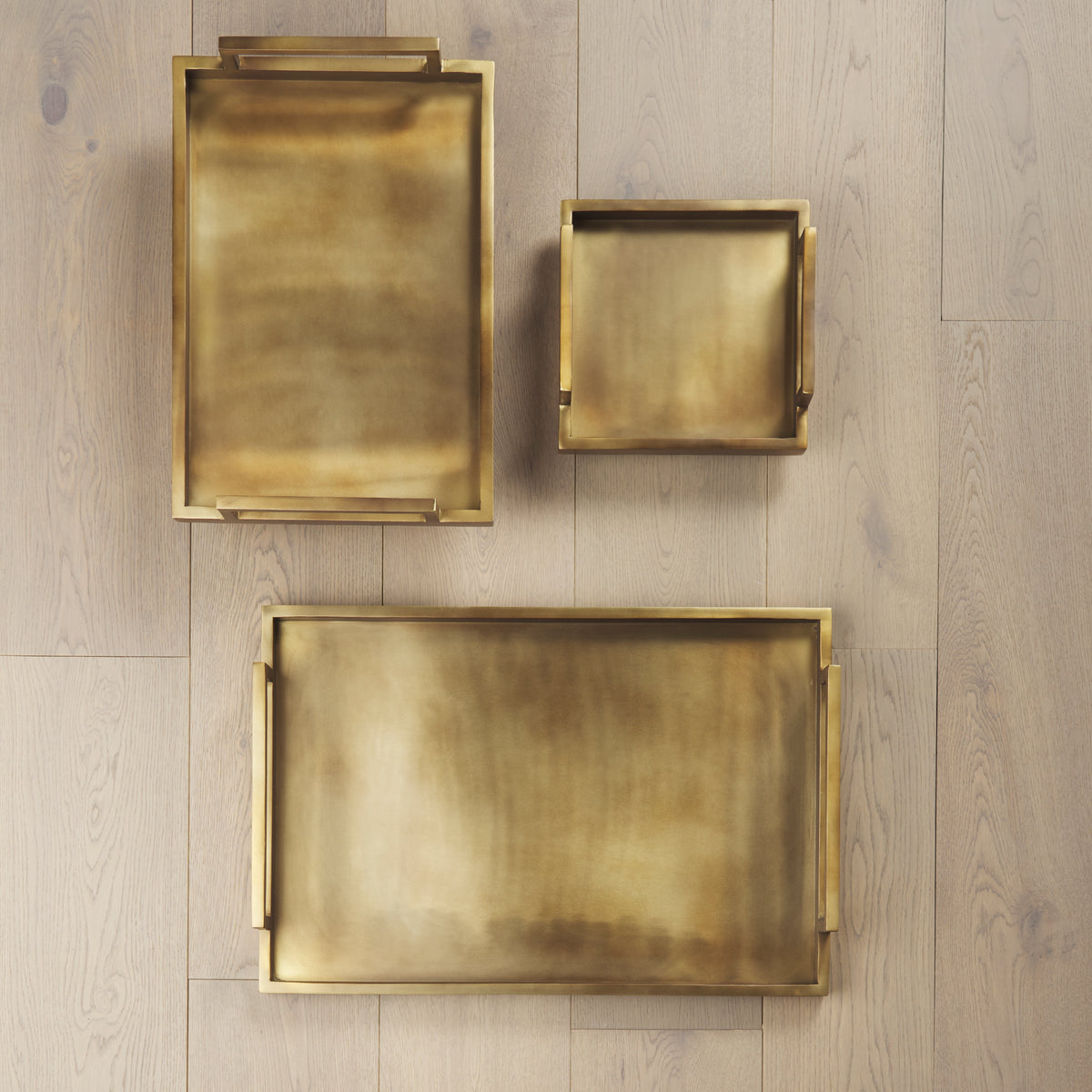 Shay Aluminium Tray - Medium-Trays-DECOROLALA