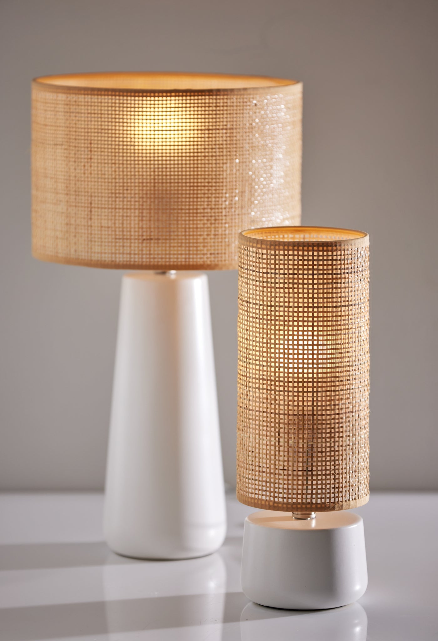 Sheffield Table Lamp-Lighting-DECOROLALA