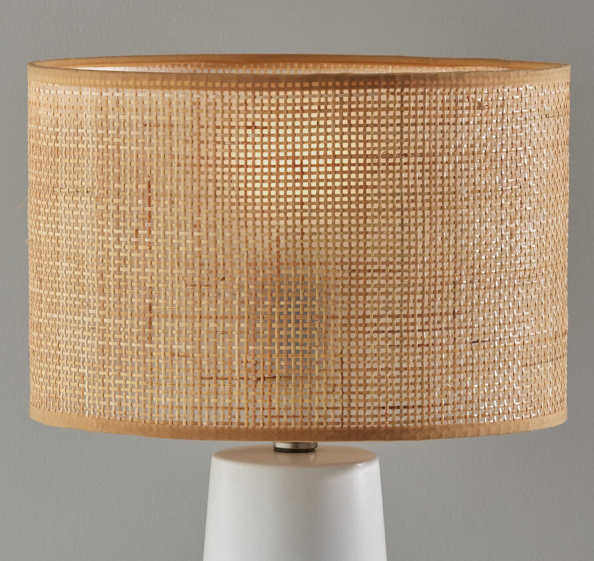 Sheffield Table Lamp-Lighting-DECOROLALA