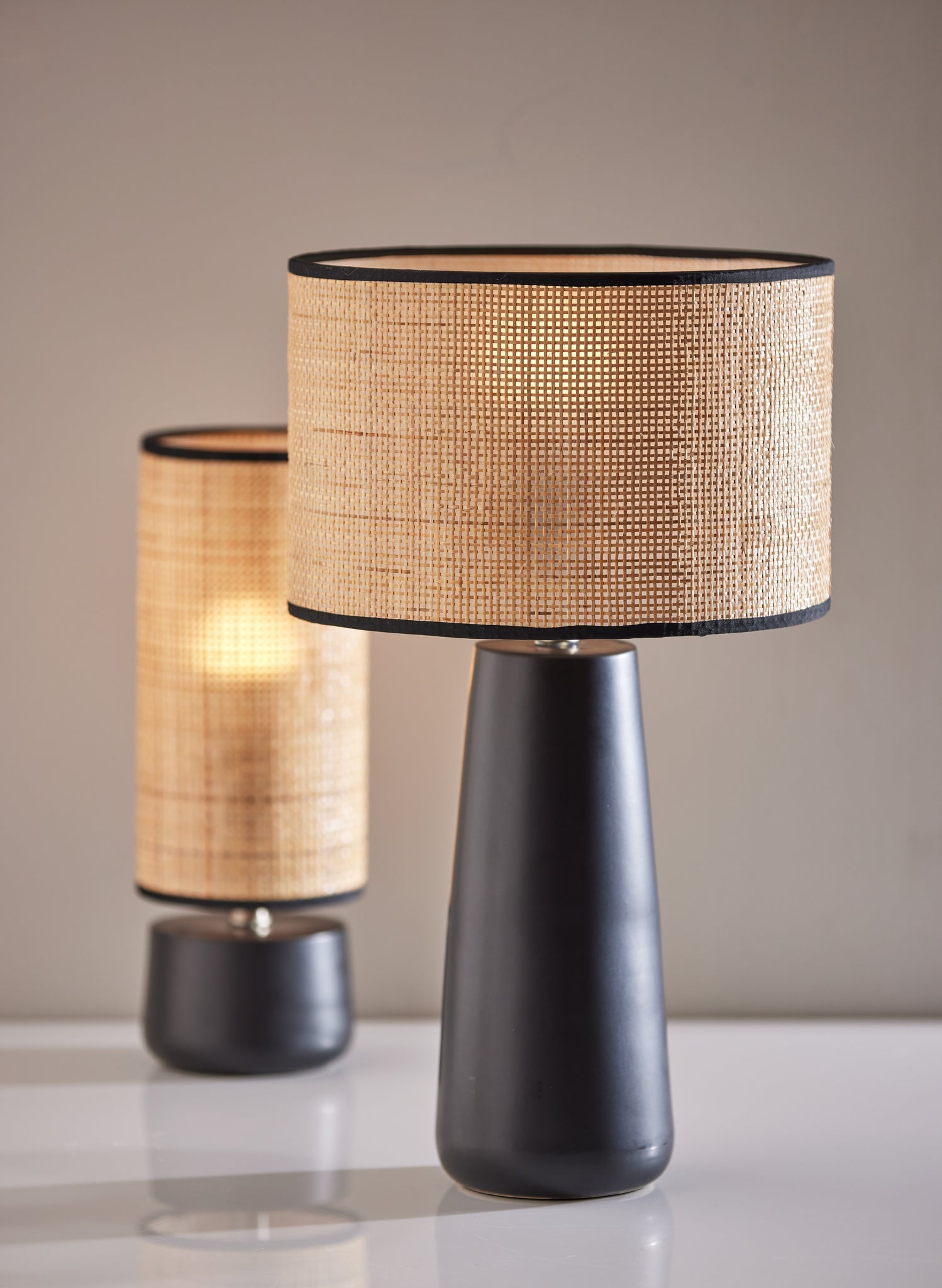Sheffield Table Lamp-Lighting-DECOROLALA