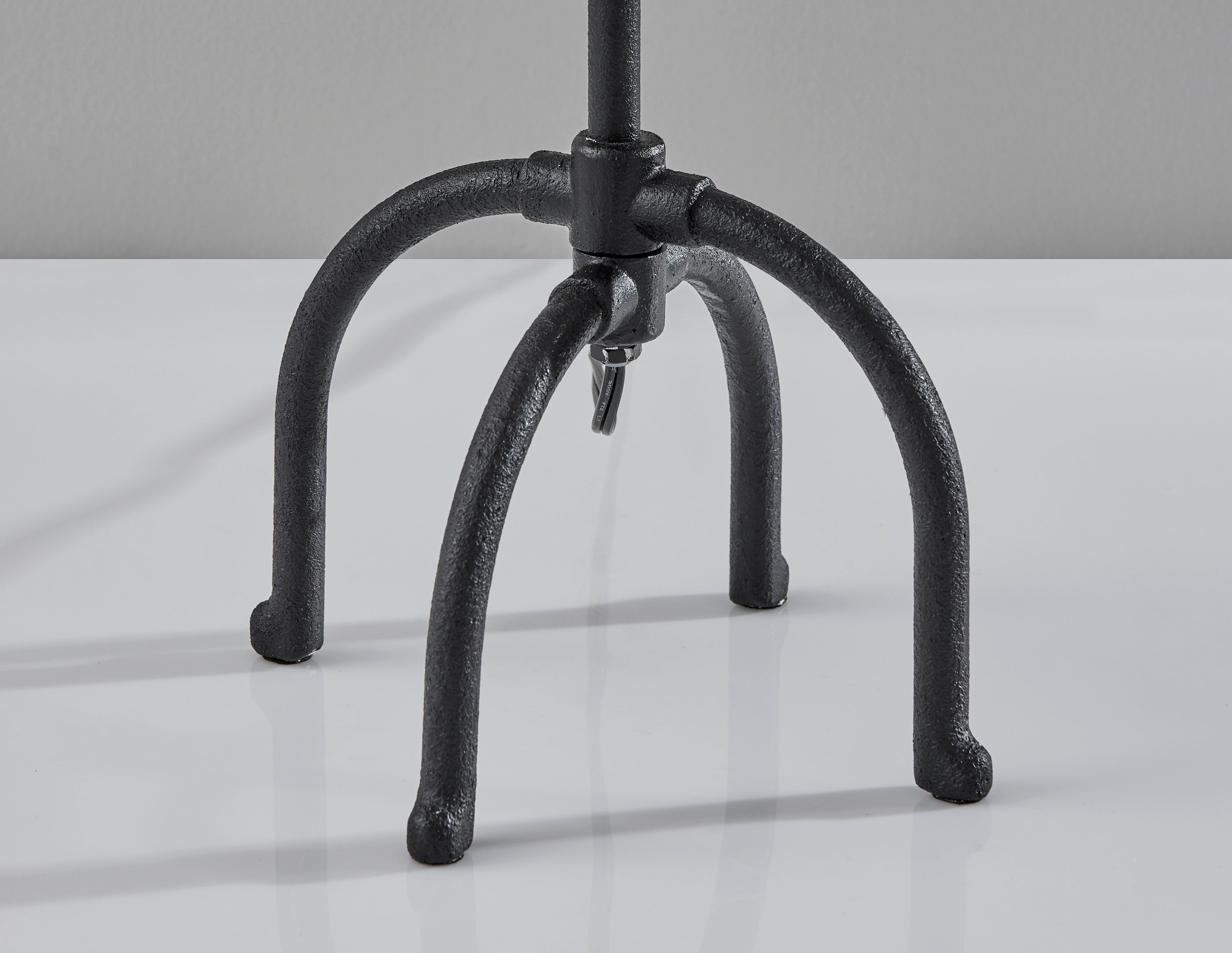 Silos Table Lamp-Lighting-DECOROLALA