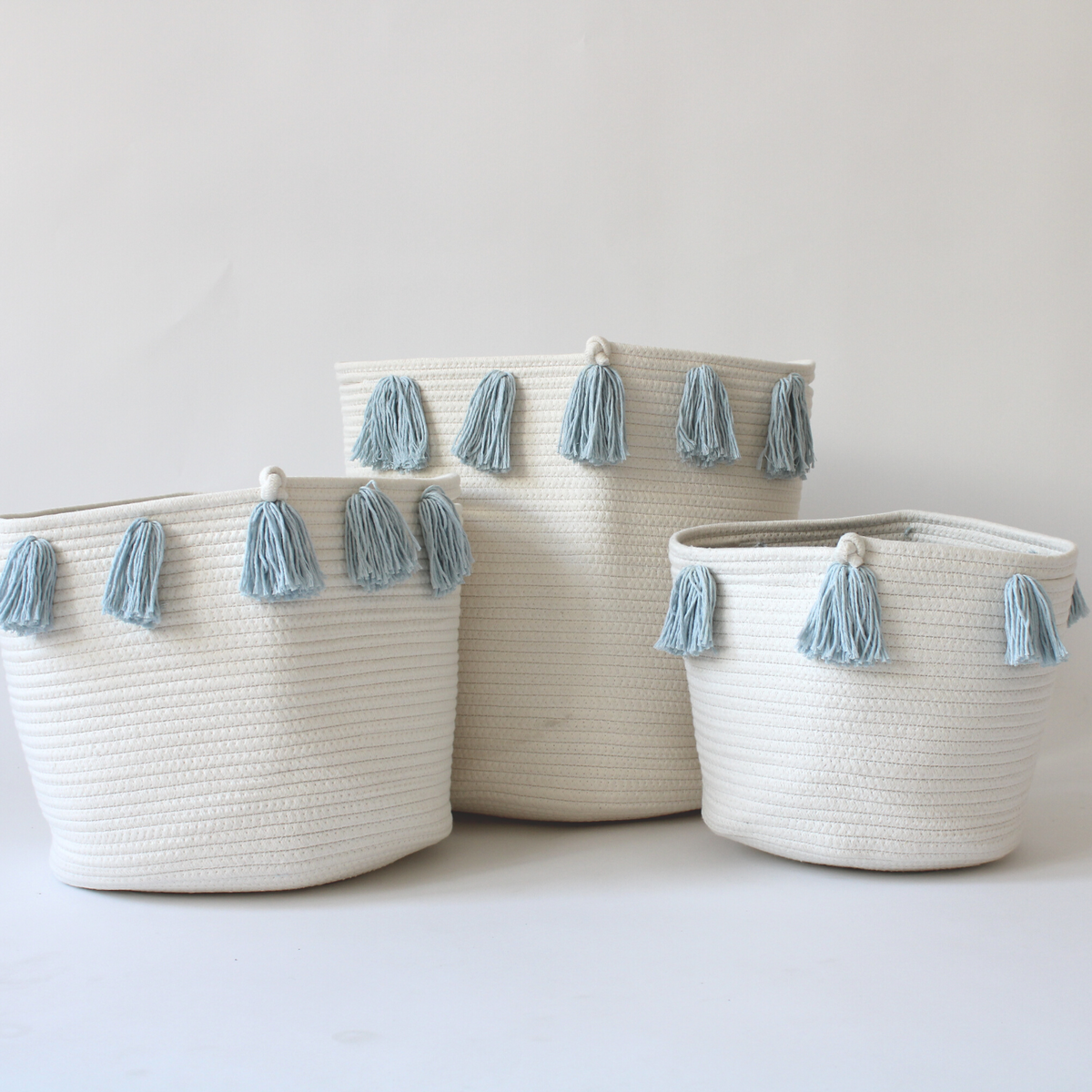 Sky Blue Tassel Basket - Large-Baskets-DECOROLALA