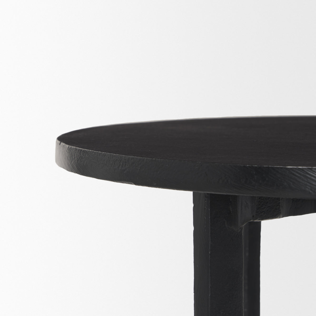 Sobi Textured Matte Black Round Metal Accent Table-Accent Tables-DECOROLALA