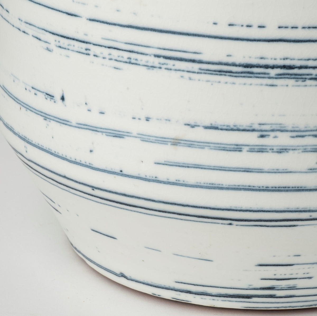 Sonnett Short White/Blue Ceramic Vase-Vase-DECOROLALA