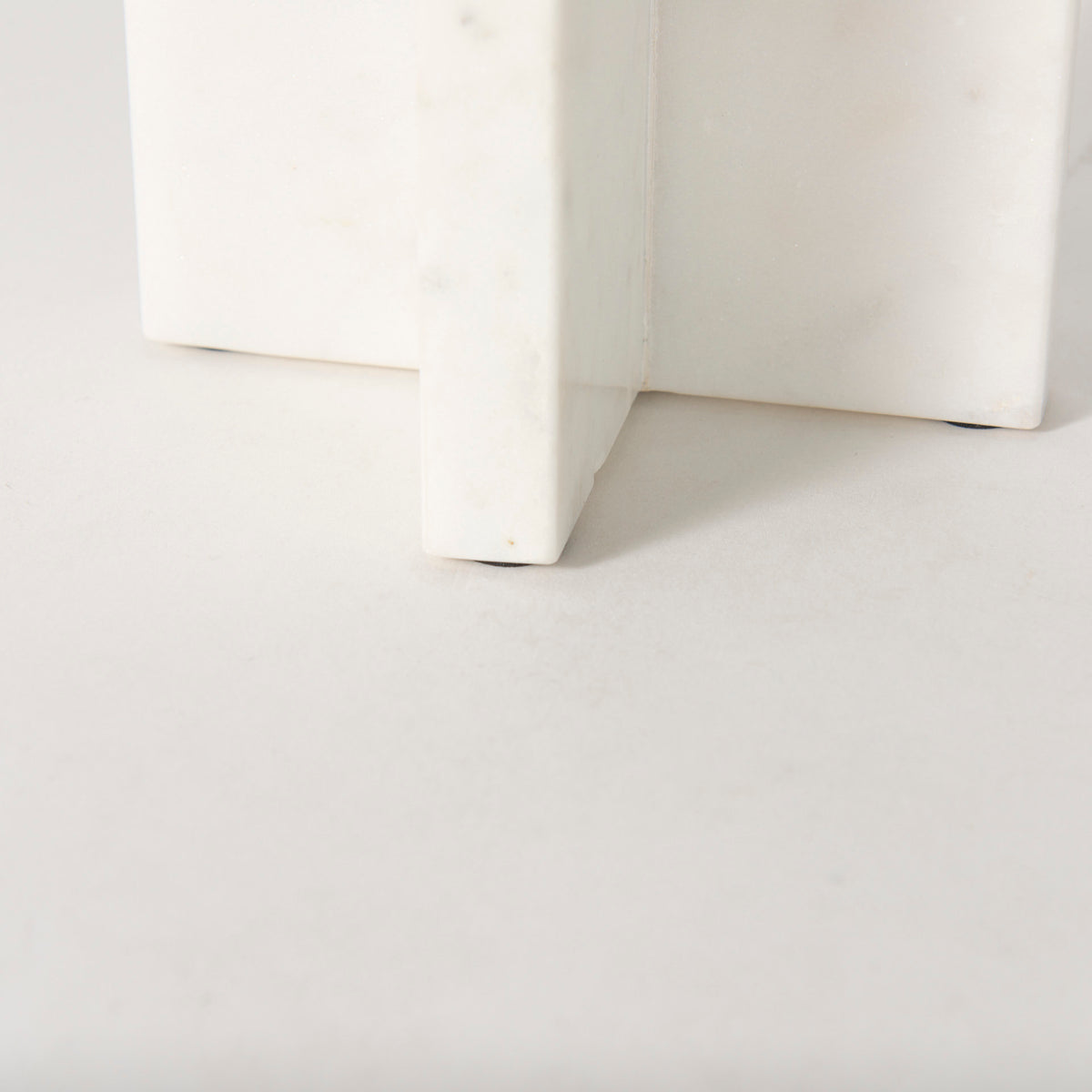 Sophia 5.5"L x 3.5"W x 8.0"H. Marble Candle Holder Medium-Table Candle Holders-DECOROLALA