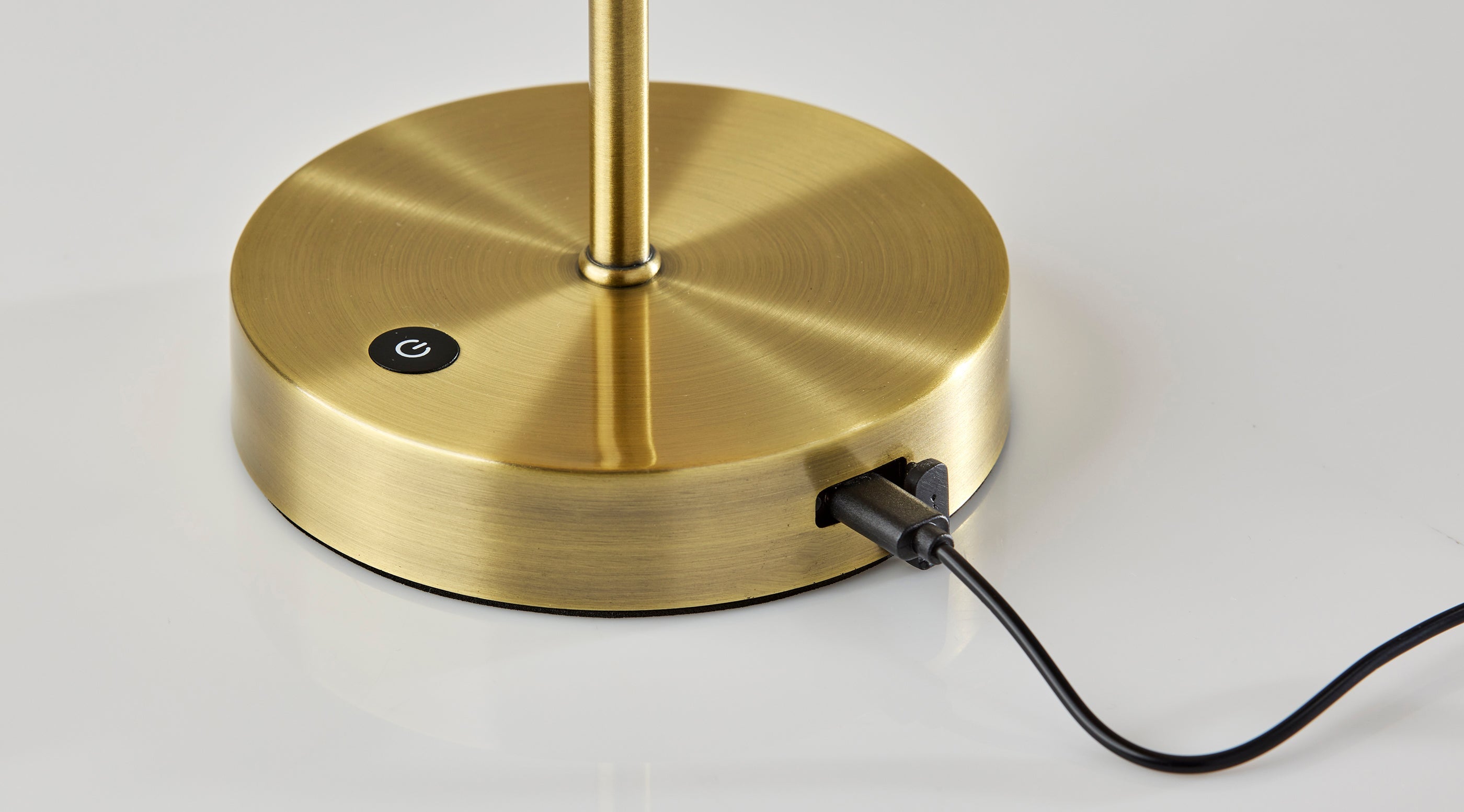 Stevie 4082-21 LED Cordless Table Lamp - Brass 15"-Lighting-DECOROLALA