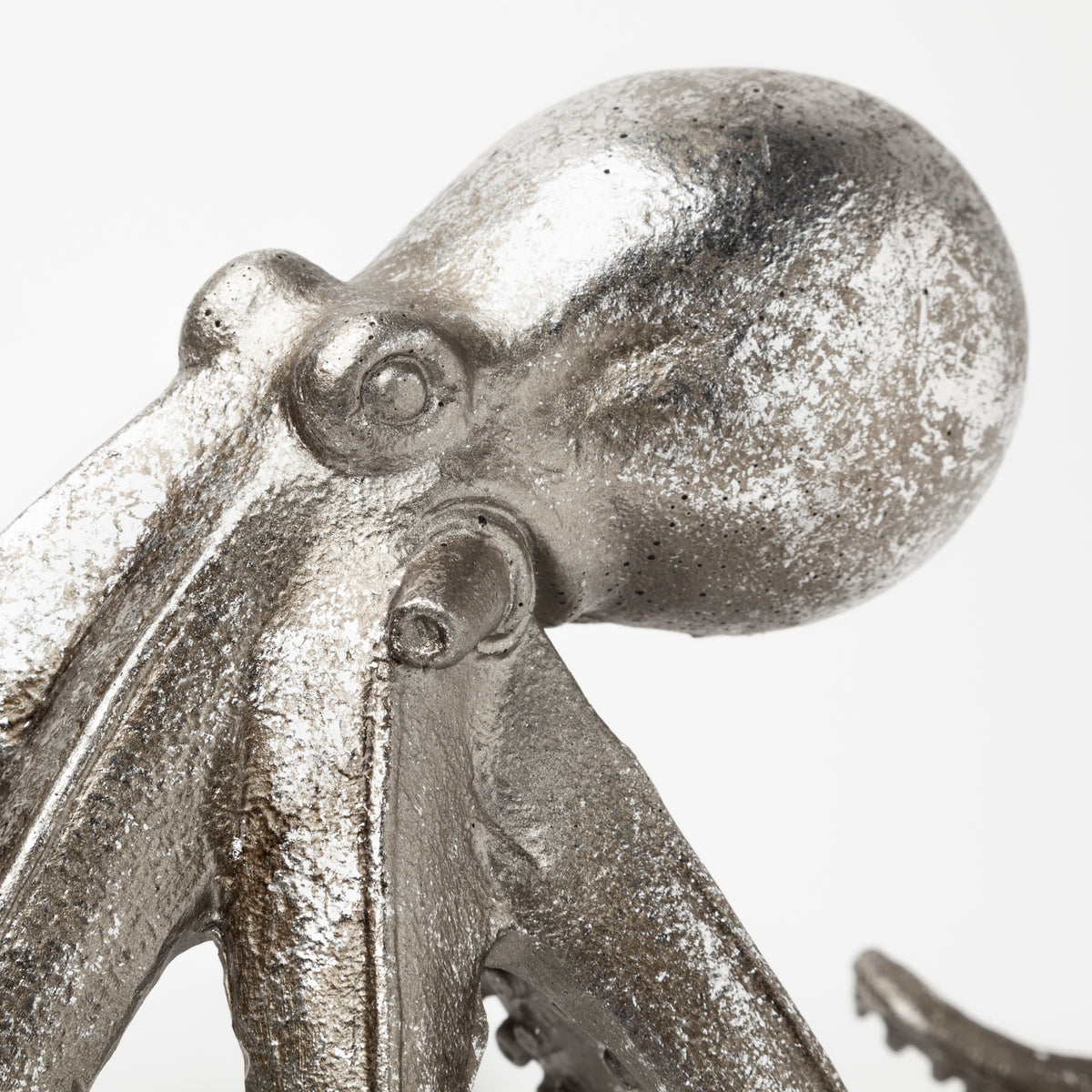 Strafford Medium 13L x 7W Silver Resin Octopus-Objects-DECOROLALA