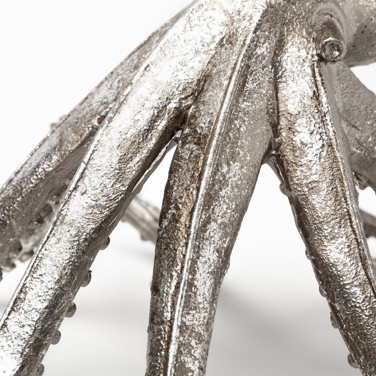 Strafford Medium 13L x 7W Silver Resin Octopus-Objects-DECOROLALA