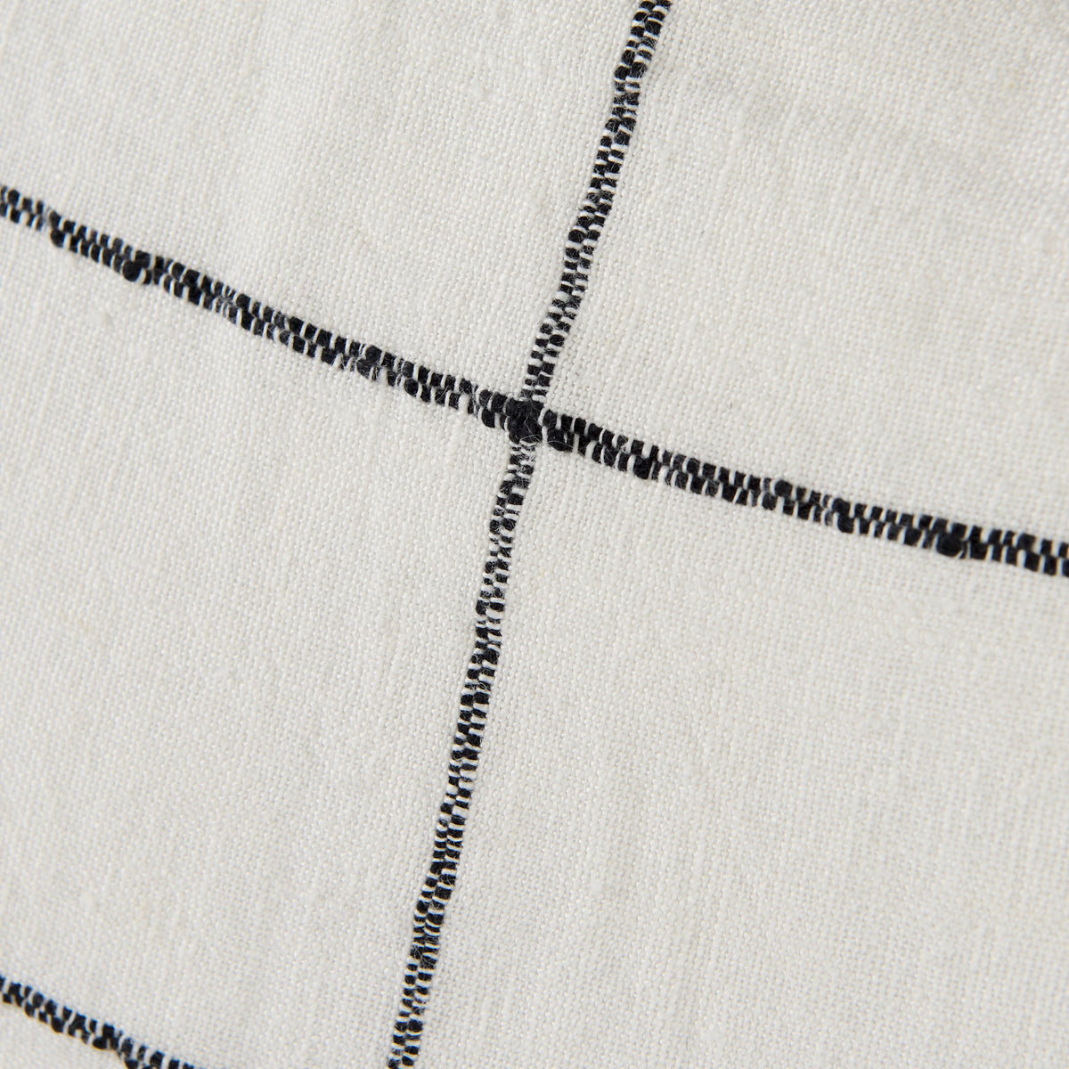 Suzanne 22x22 White/Black Square Pattern Pillow Cover w/Filler-Decorative Pillows-DECOROLALA