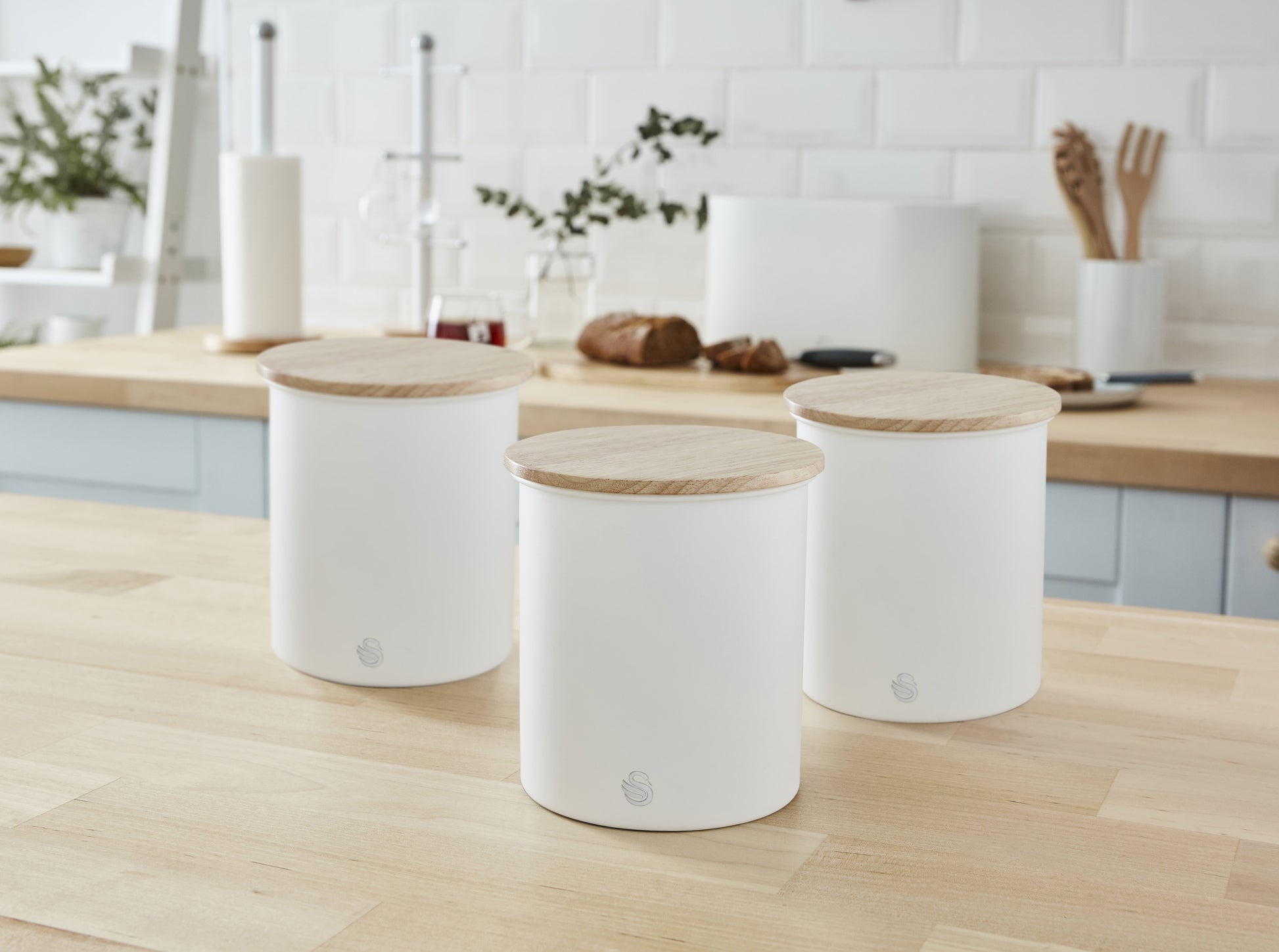 Swan Nordic Set of 3 Airtight Canisters-Food Storage Container-DECOROLALA