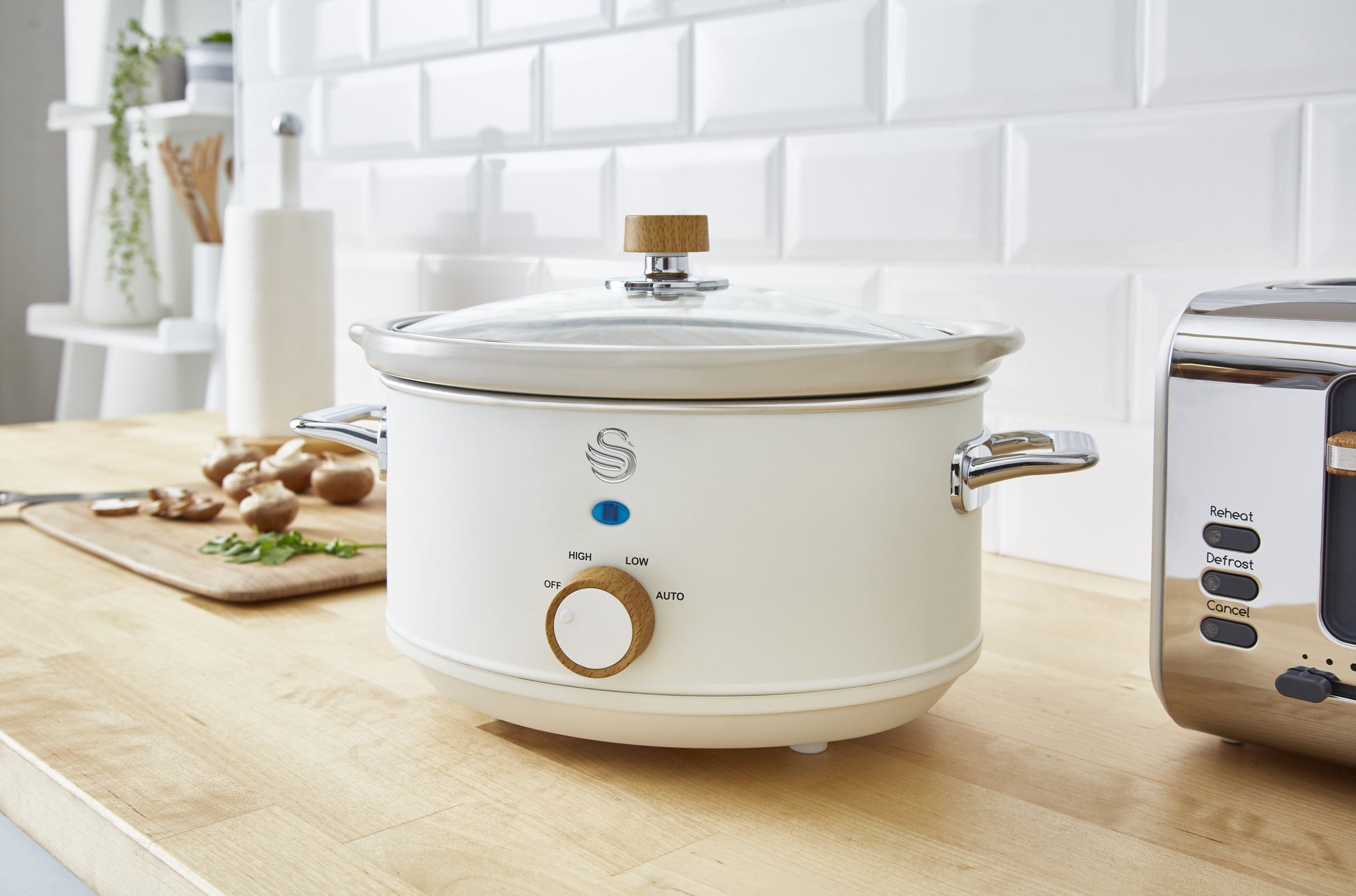 Swan Slow Cooker 3.5L - Glass Lid Ceramic-Slow Cookers-DECOROLALA