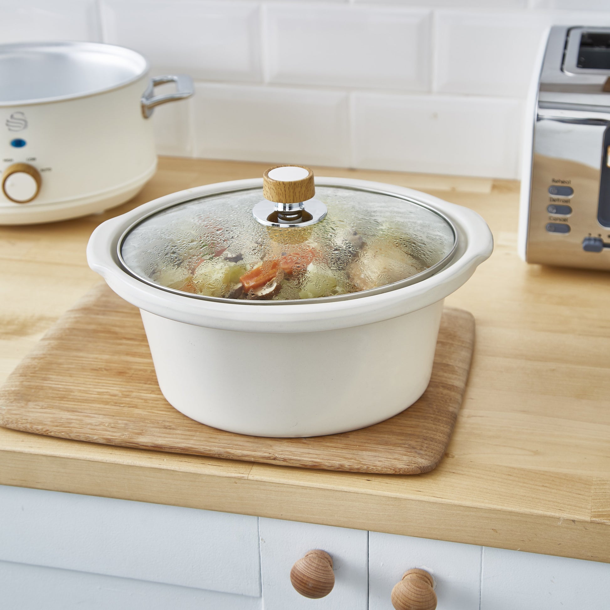 Swan Slow Cooker 3.5L - Glass Lid Ceramic-Slow Cookers-DECOROLALA