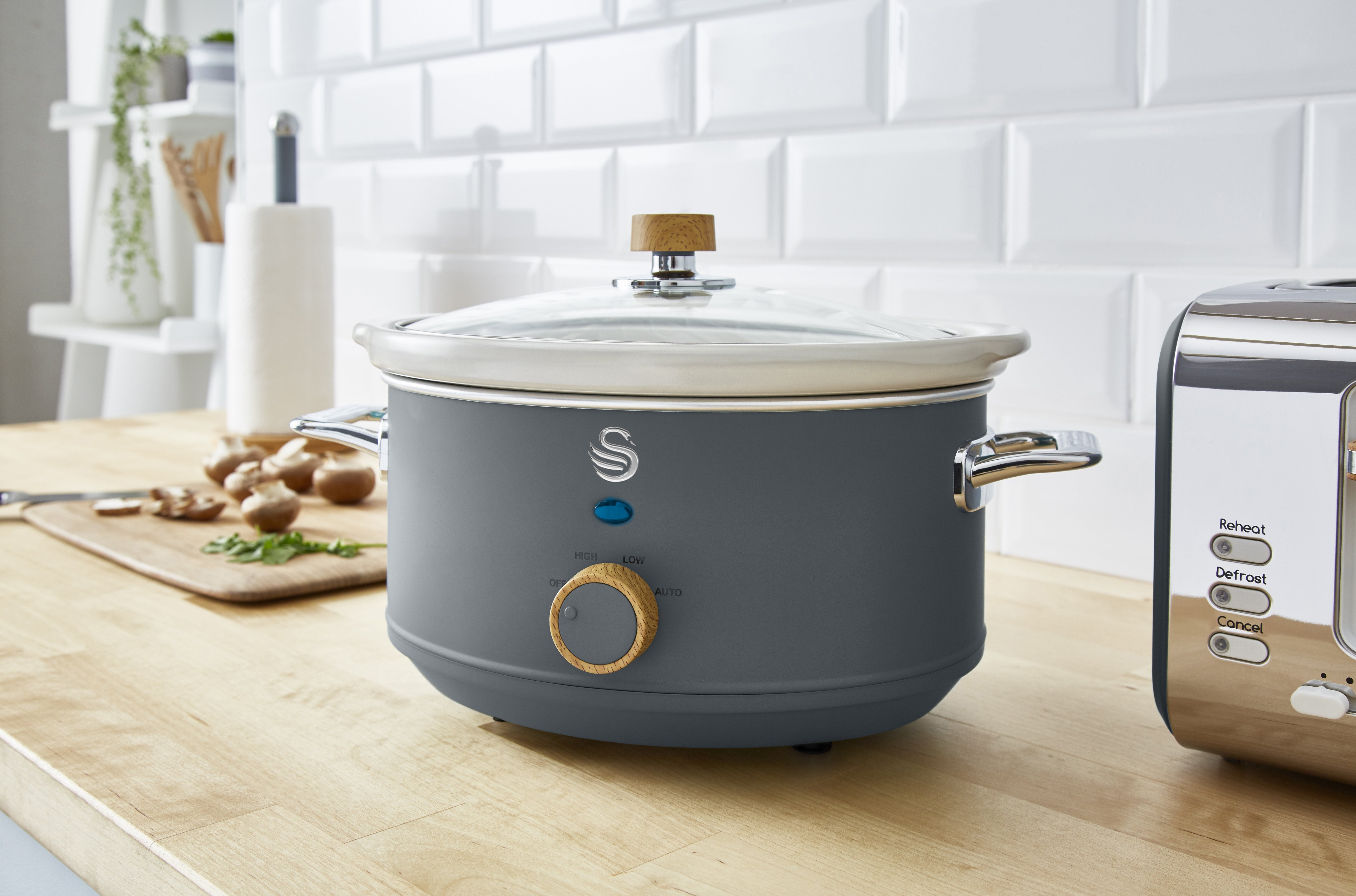 Swan Slow Cooker 3.5L - Glass Lid Ceramic-Slow Cookers-DECOROLALA