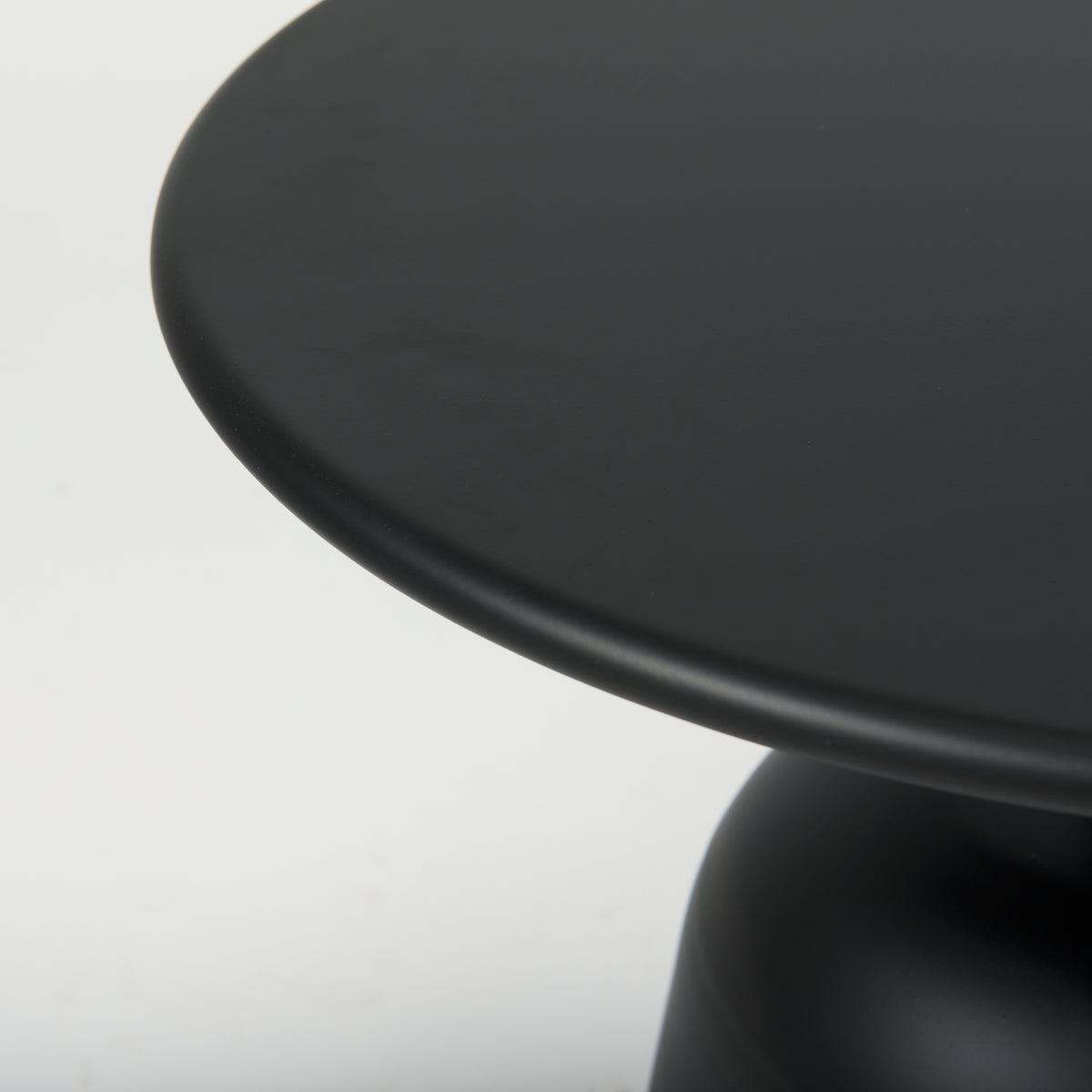 Talulla 19.7L x 19.7W x 14.8H Metal Matte Black Accent Table-Accent Tables-DECOROLALA