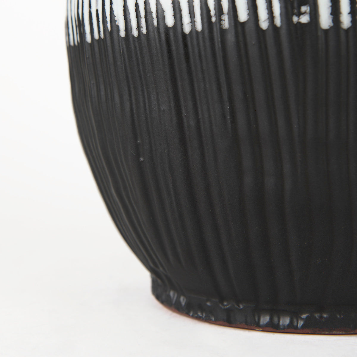 Tanami II Short Dark Brown/White Glazed Ceramic Vase-Vase-DECOROLALA