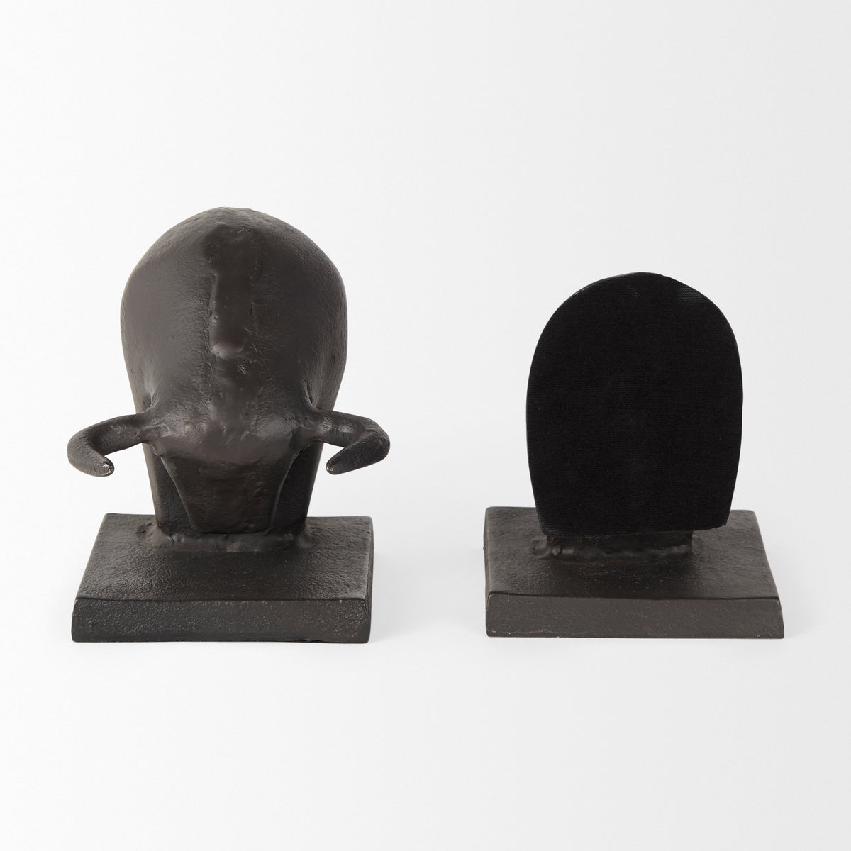 Tauro III (Set of 2) 10L x 5W Black Cast Aluminum Raging Bull Bookends-Bookends-DECOROLALA