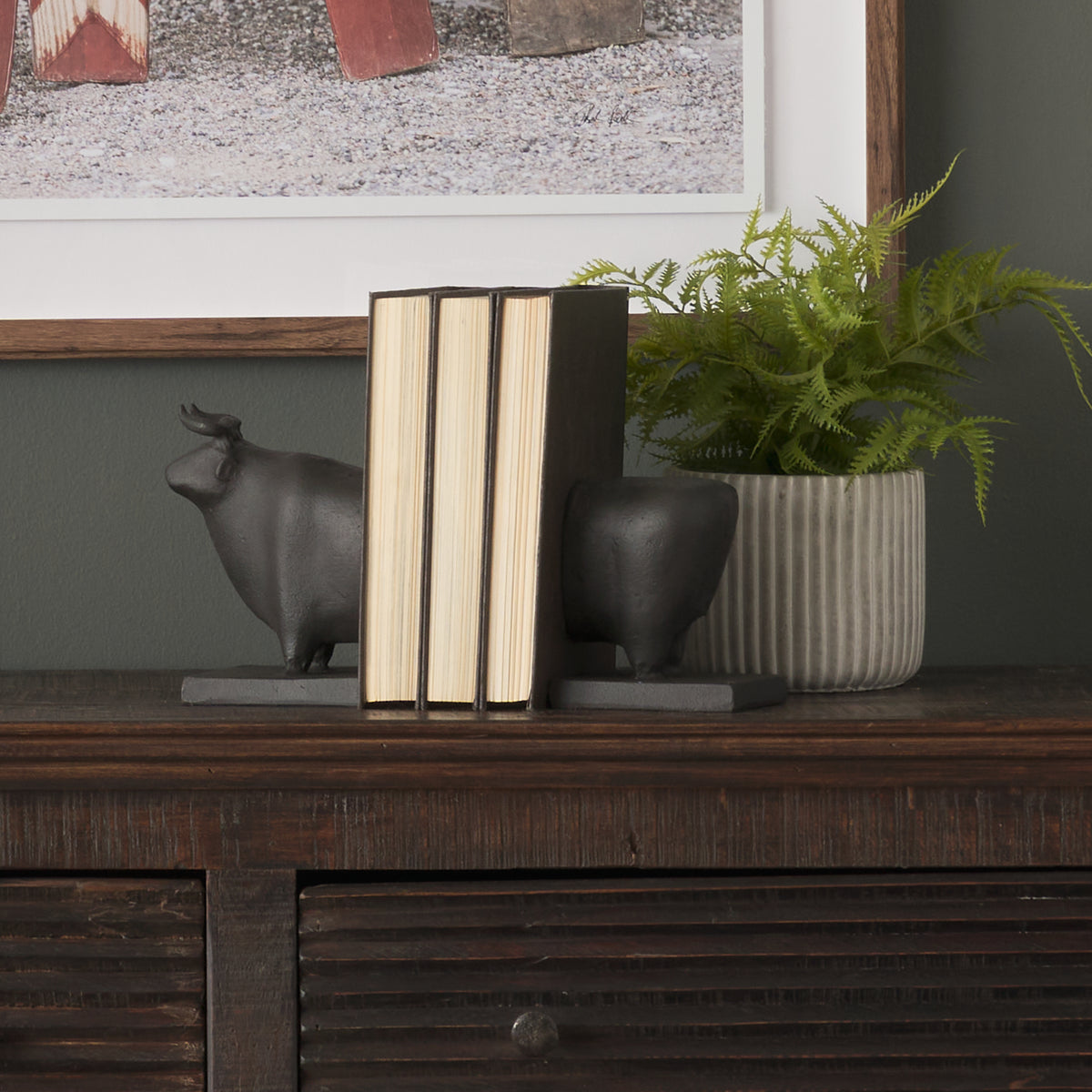 Taurus III (Set of 2) 9L x 4W Black Cast Aluminum Bull Bookends-Bookends-DECOROLALA