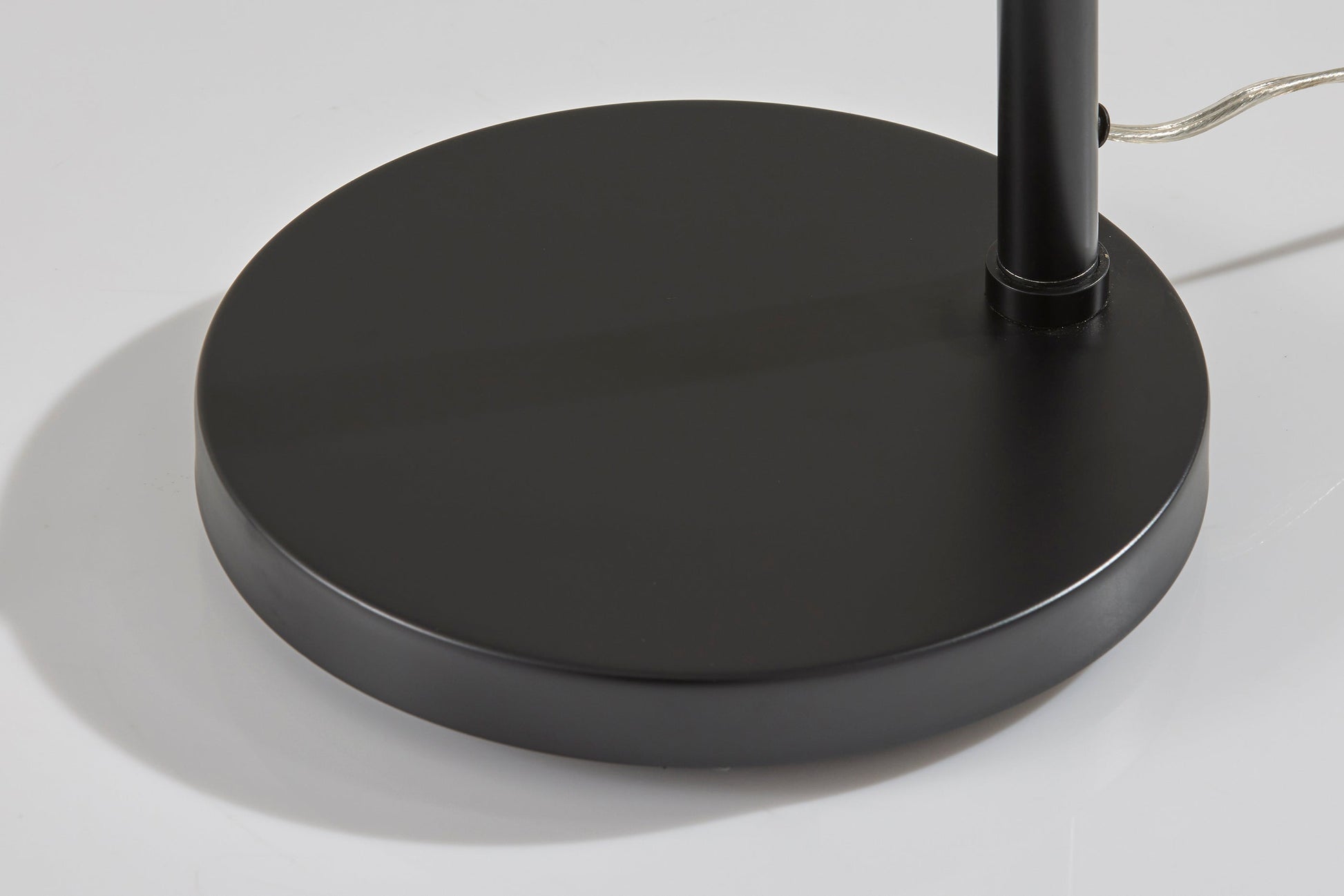 Thalia Floor Lamp-Lighting-DECOROLALA