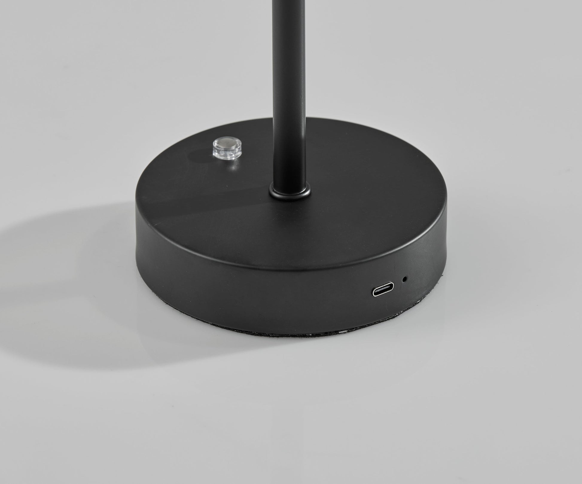 Tommy LED Cordless Table Lamp-Lighting-DECOROLALA