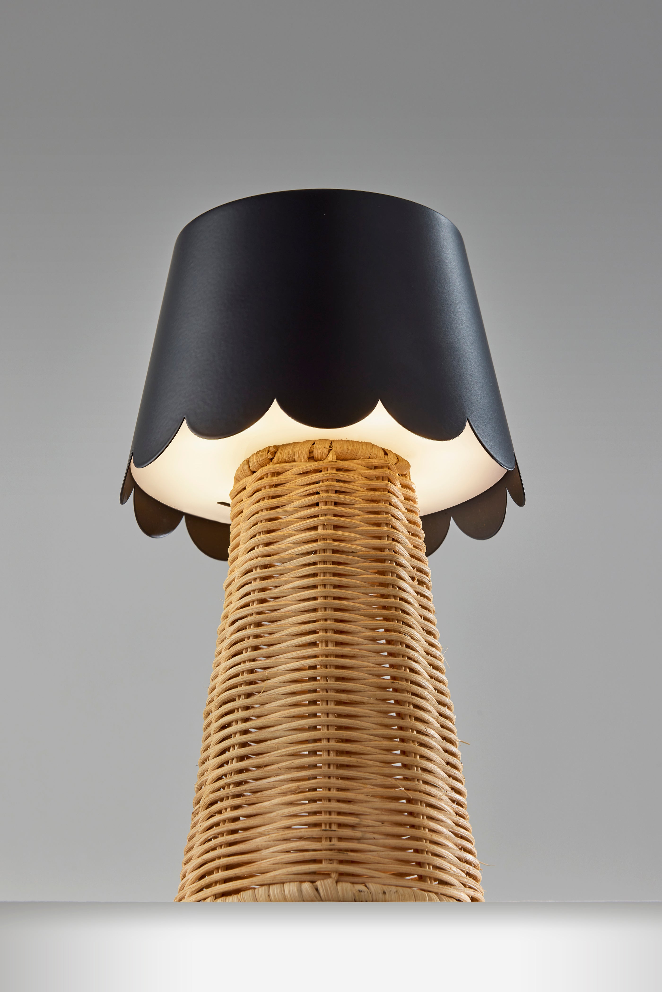 Tory LED Cordless Table Lamp- Black-Lighting-DECOROLALA