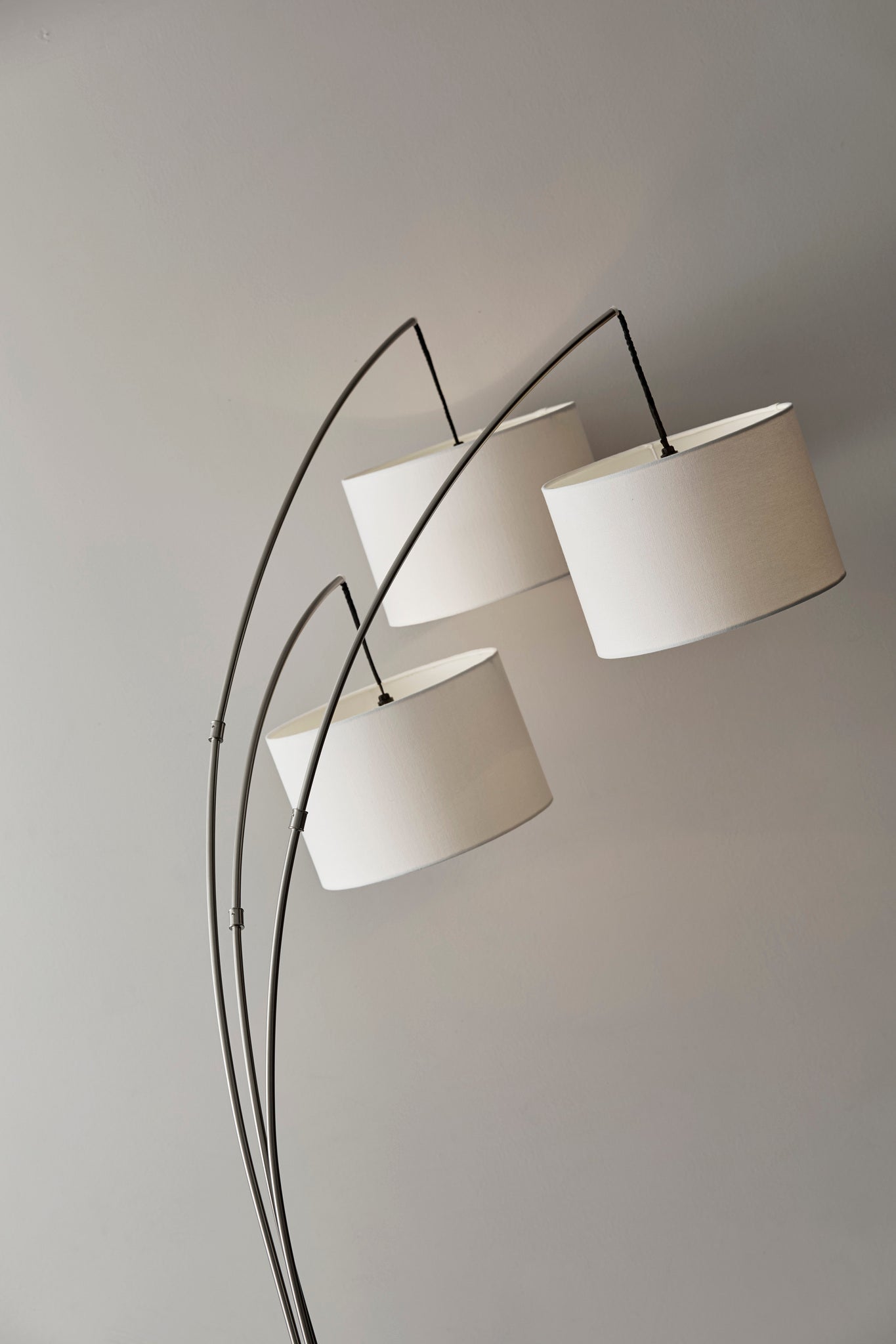 Trinity Arc Lamp-Lighting-DECOROLALA