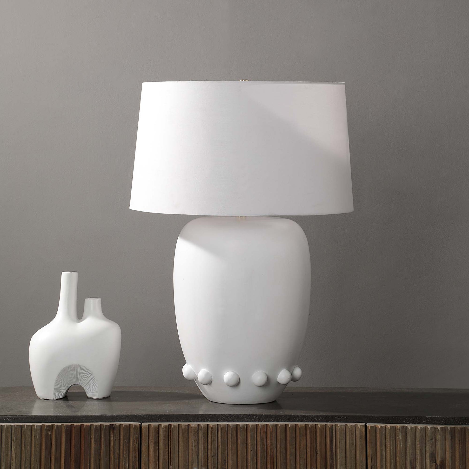 Trivor 28" Length Table Lamp, Off-White-Table Lamp-DECOROLALA