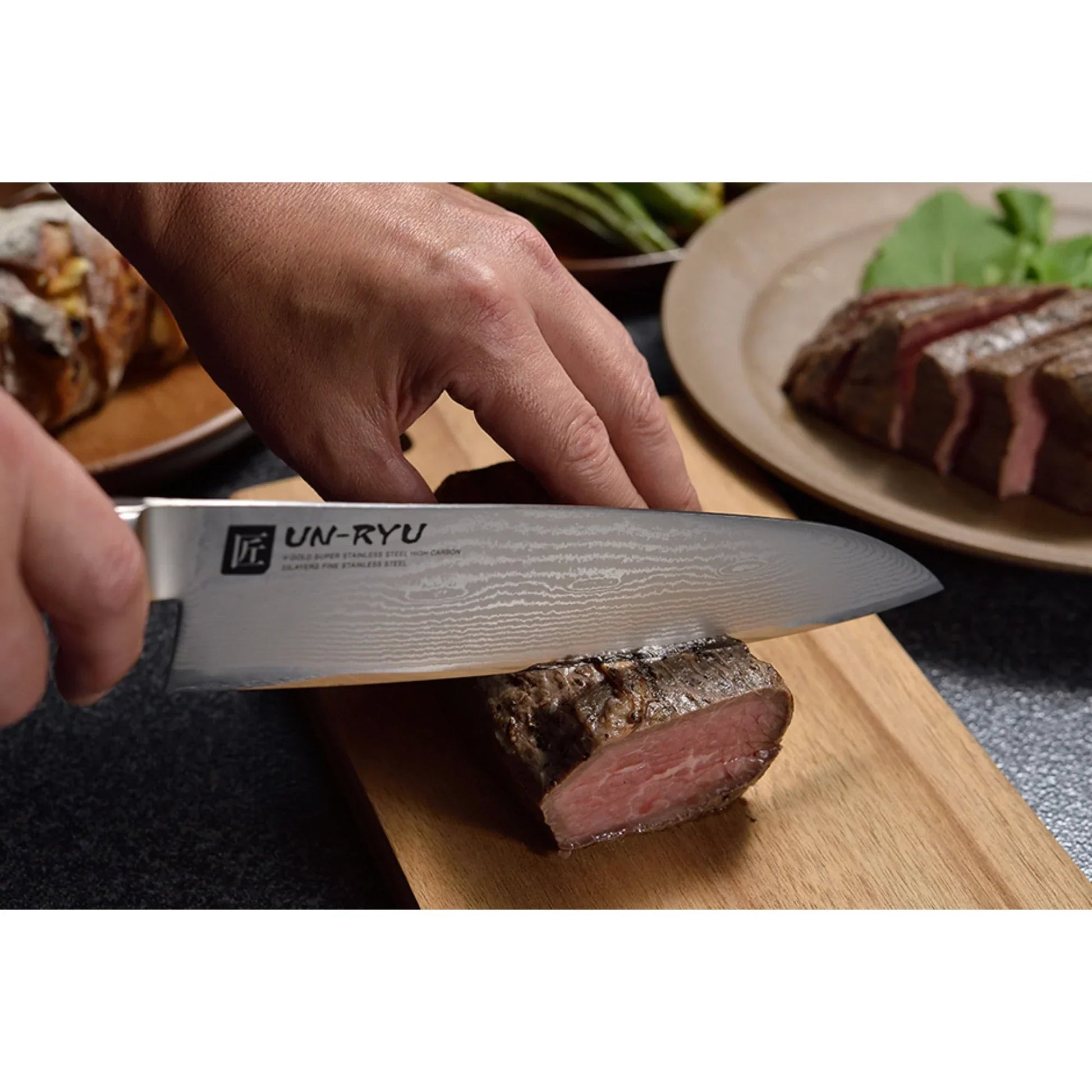 Un?Ryu VG?10 33?Layer 210?mm Gyuto Knife-Gyuto-DECOROLALA