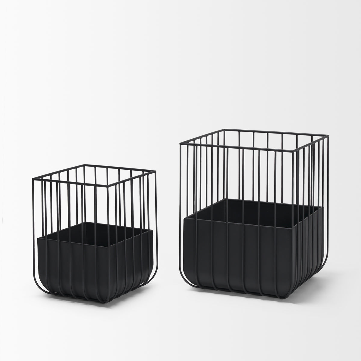 Verna Matte Black Wire Cage Metal Planters (Set of 2)-Objects-DECOROLALA