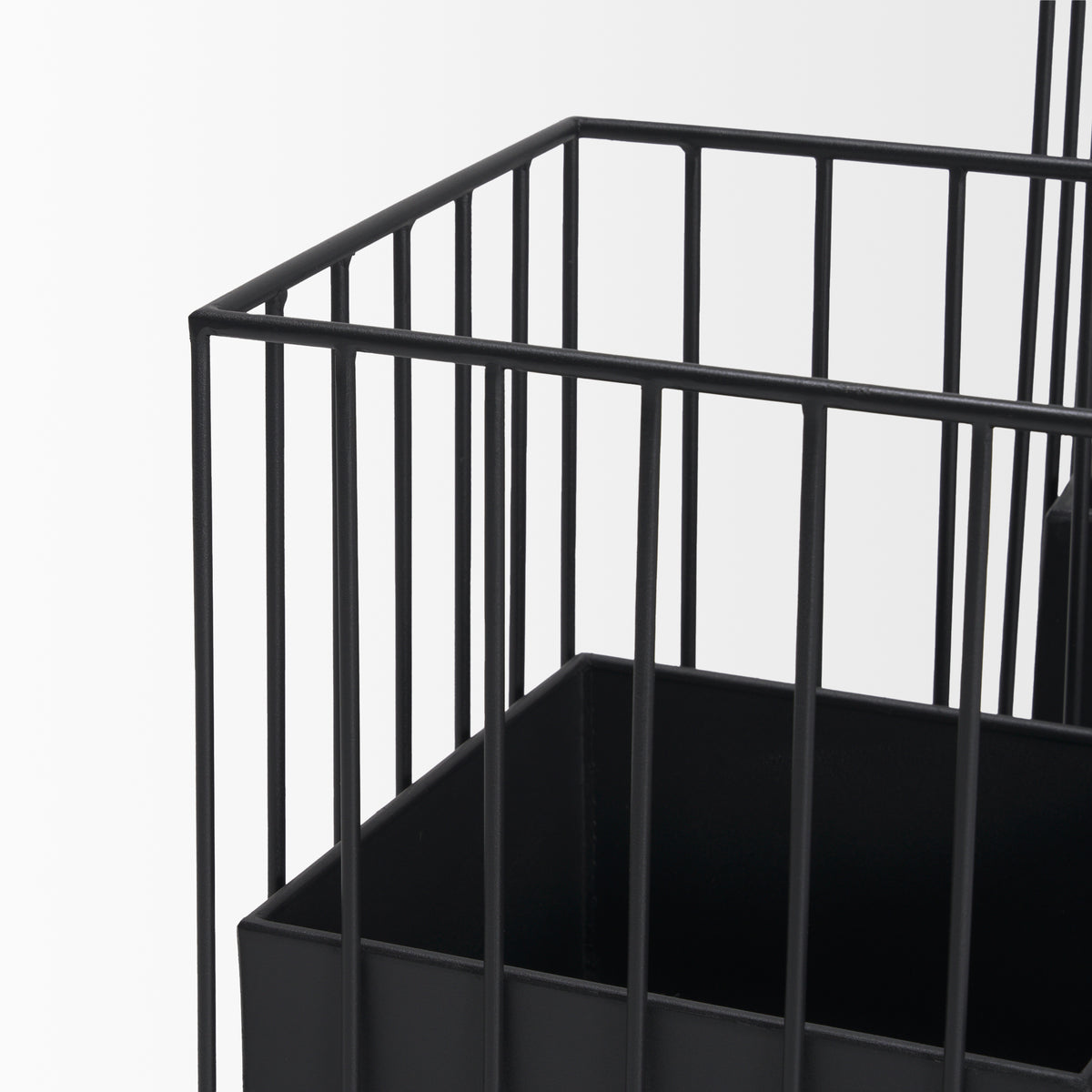 Verna Matte Black Wire Cage Metal Planters (Set of 2)-Objects-DECOROLALA