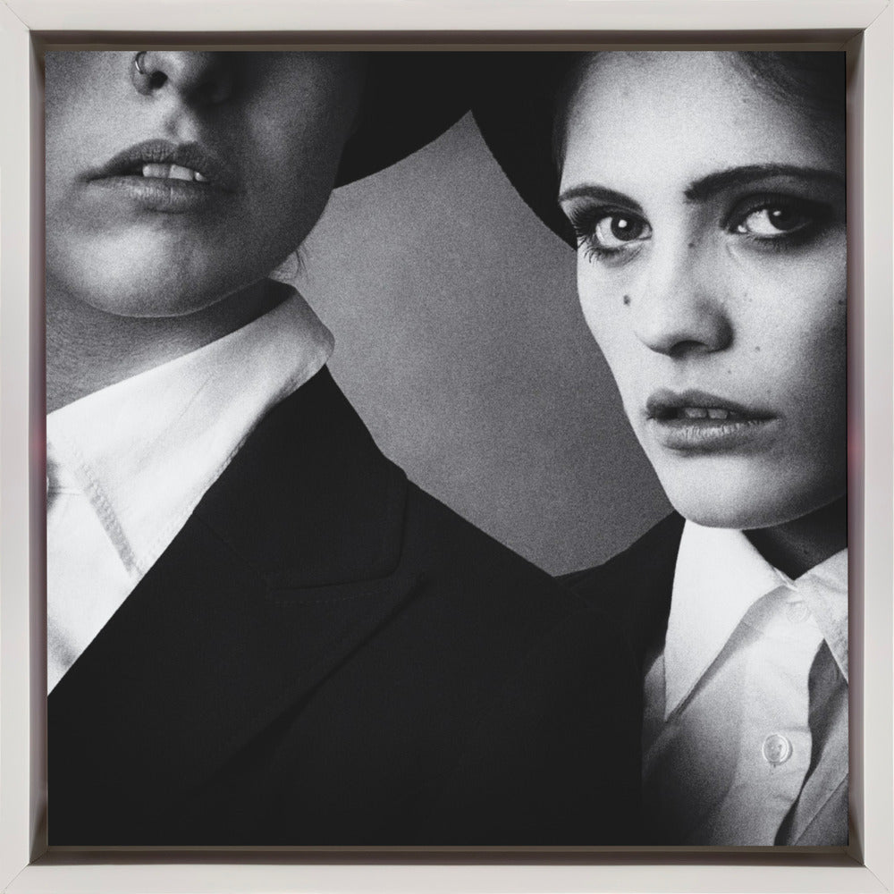 Wall Art Blues Sisters by Peter Schaller-Canvas Print-DECOROLALA