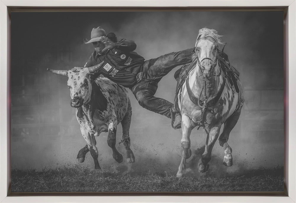 Wall Art Grabbing by Frank Ma-canvas-DECOROLALA