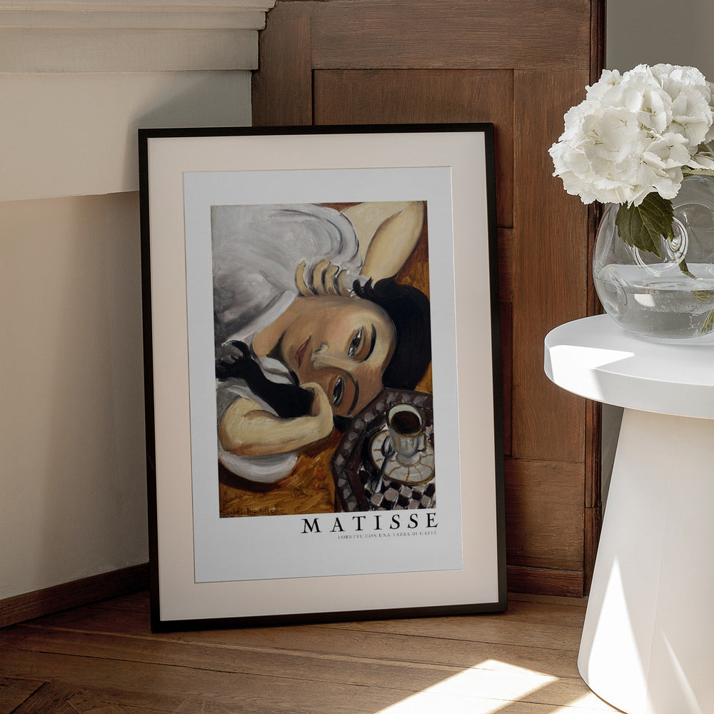 Wall Art Lorette Con Una Tazza Di Caffe 1916-canvas prints-DECOROLALA