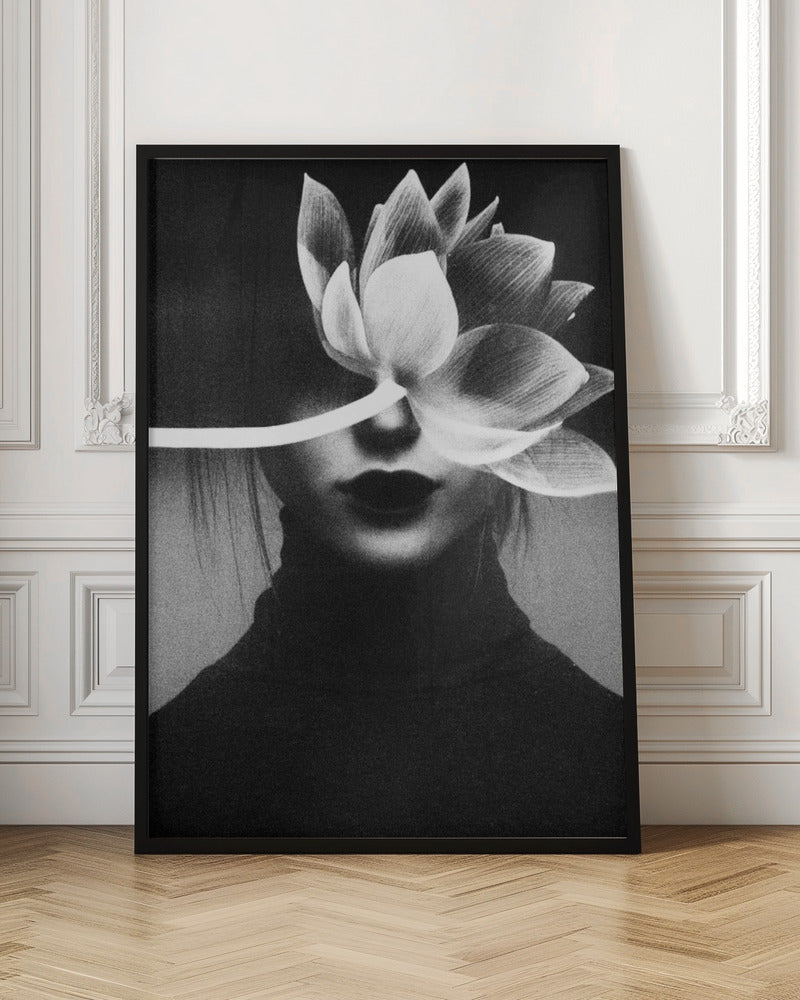 Wall Art Pain Like A Flower Blossom by Ingrida Urbonavi-canvas-DECOROLALA