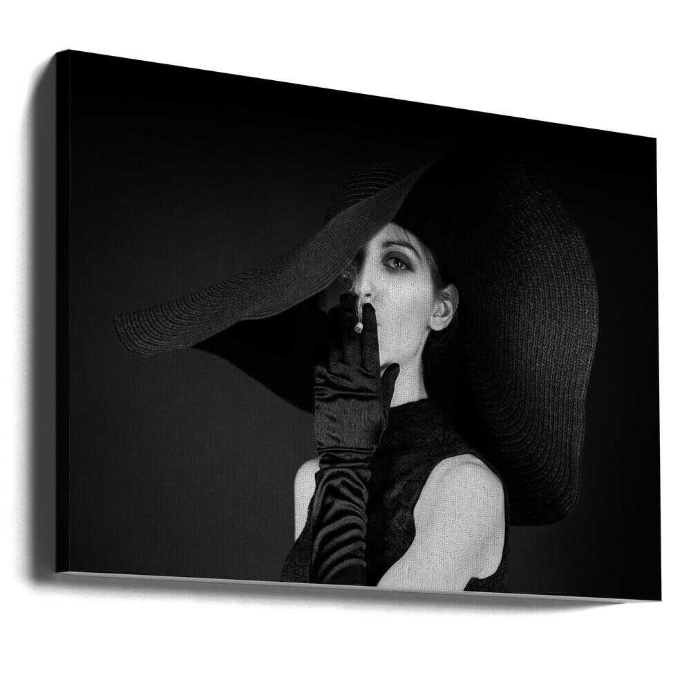 Wall art Miss Sara-Canvas Print-DECOROLALA