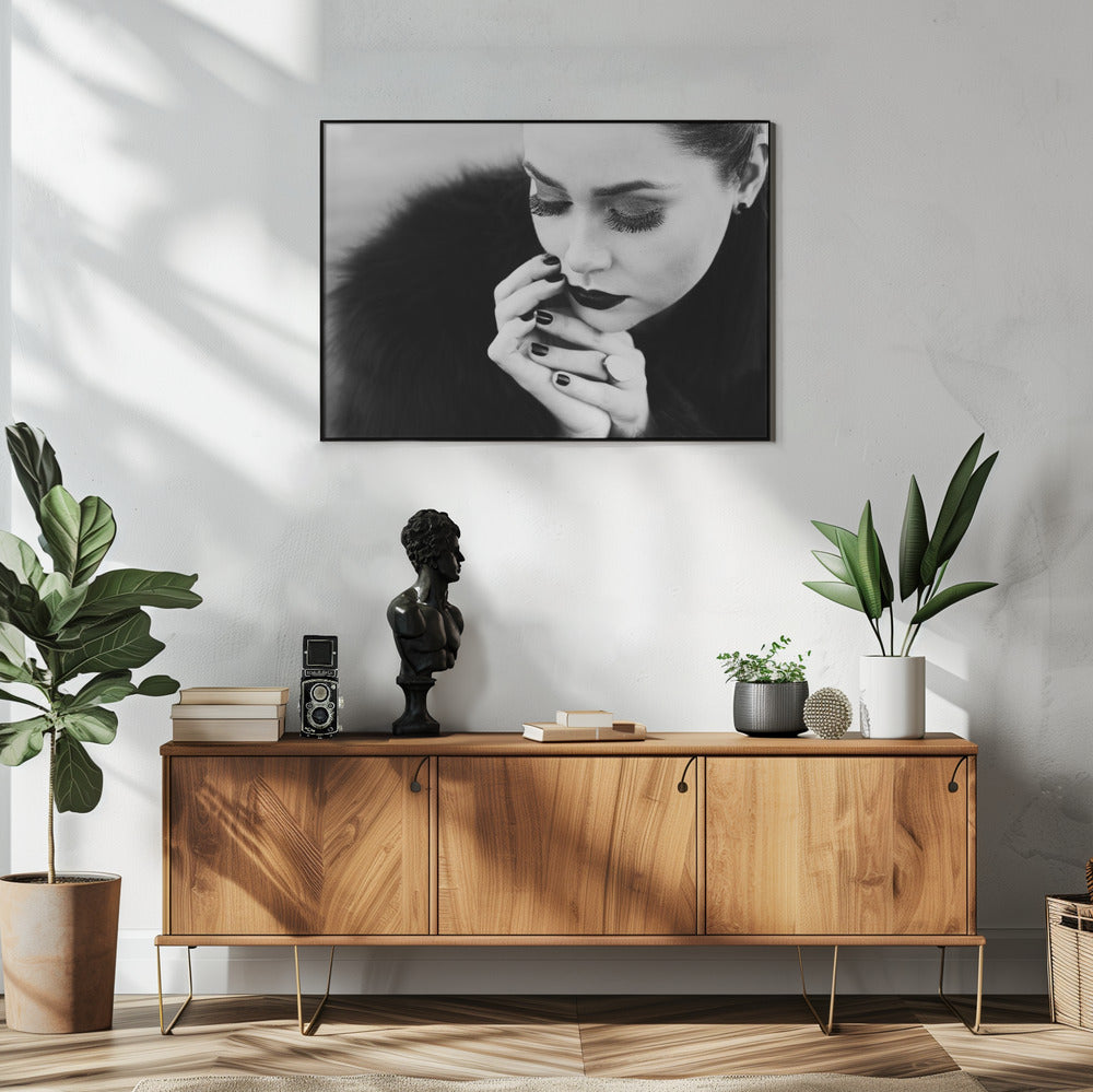 Wall art between fingers-Canvas Print-DECOROLALA