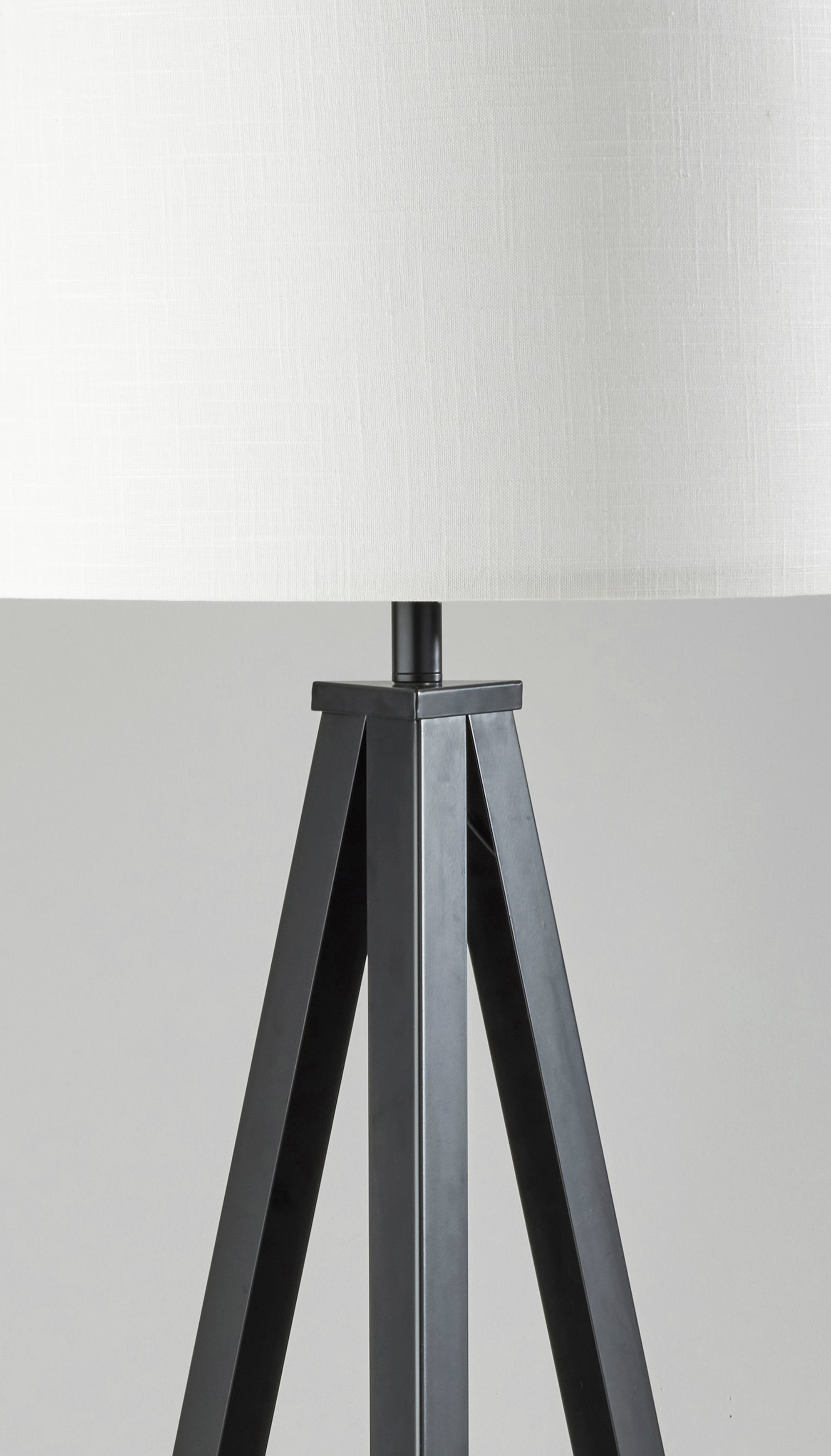 Warren Shelf Floor Lamp-Lighting-DECOROLALA