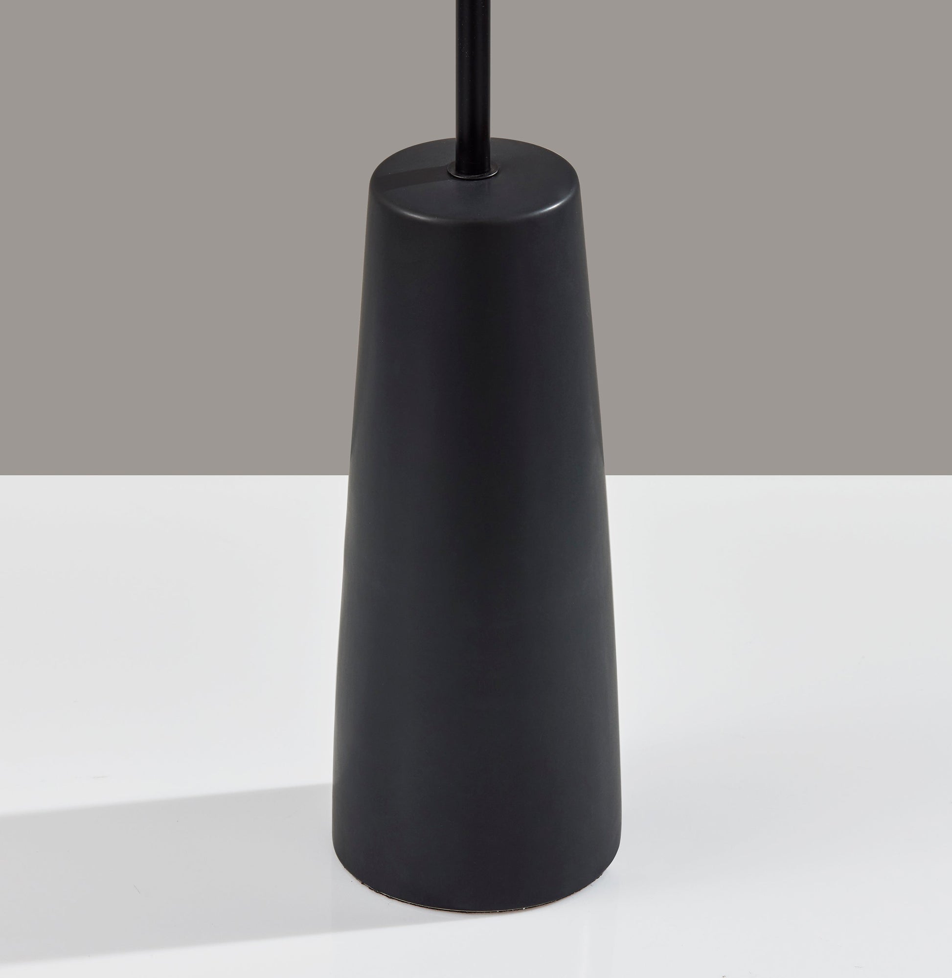 Waylon Floor Lamp-Lighting-DECOROLALA